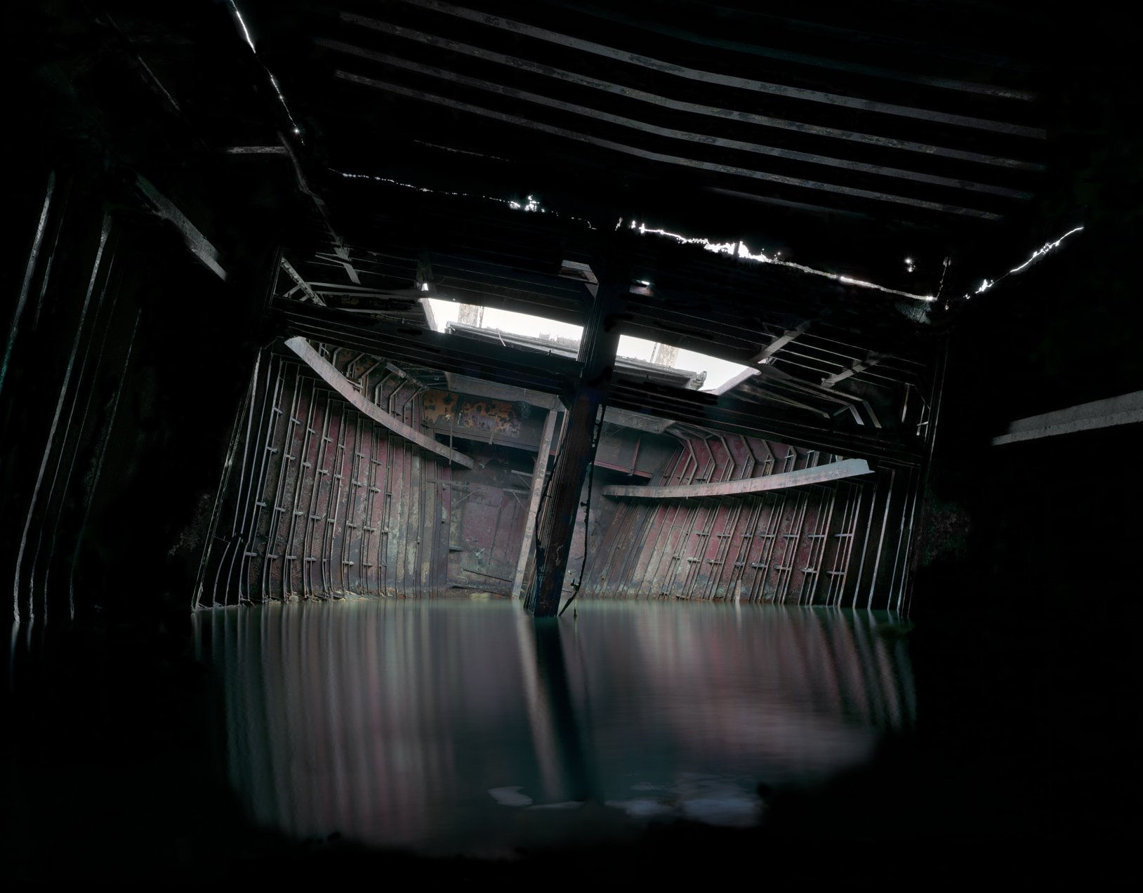 Noémie Goudal, Well, 2011