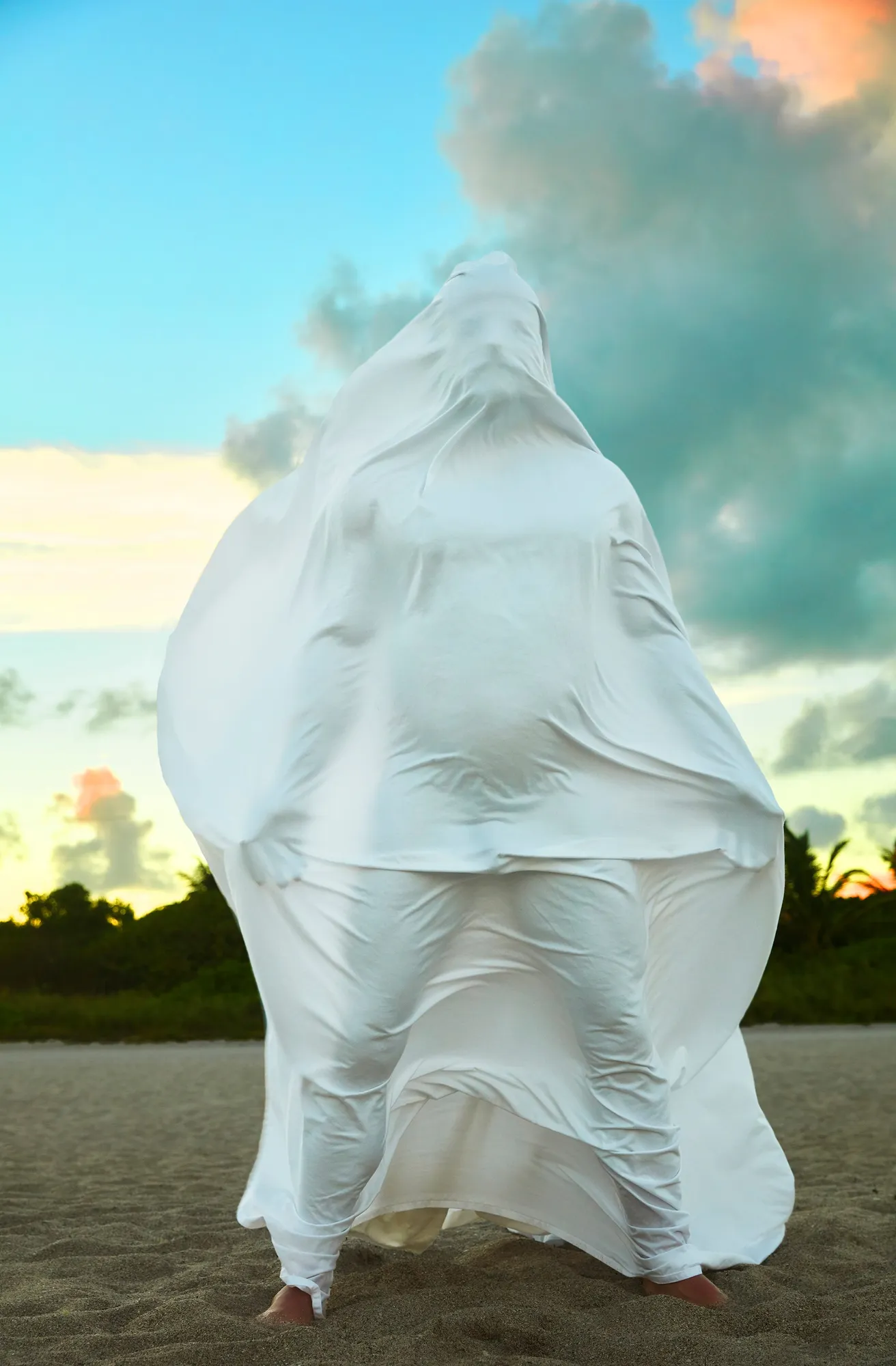 Blake Little, TJ with Sheet, Ft. Lauderdale, 2015