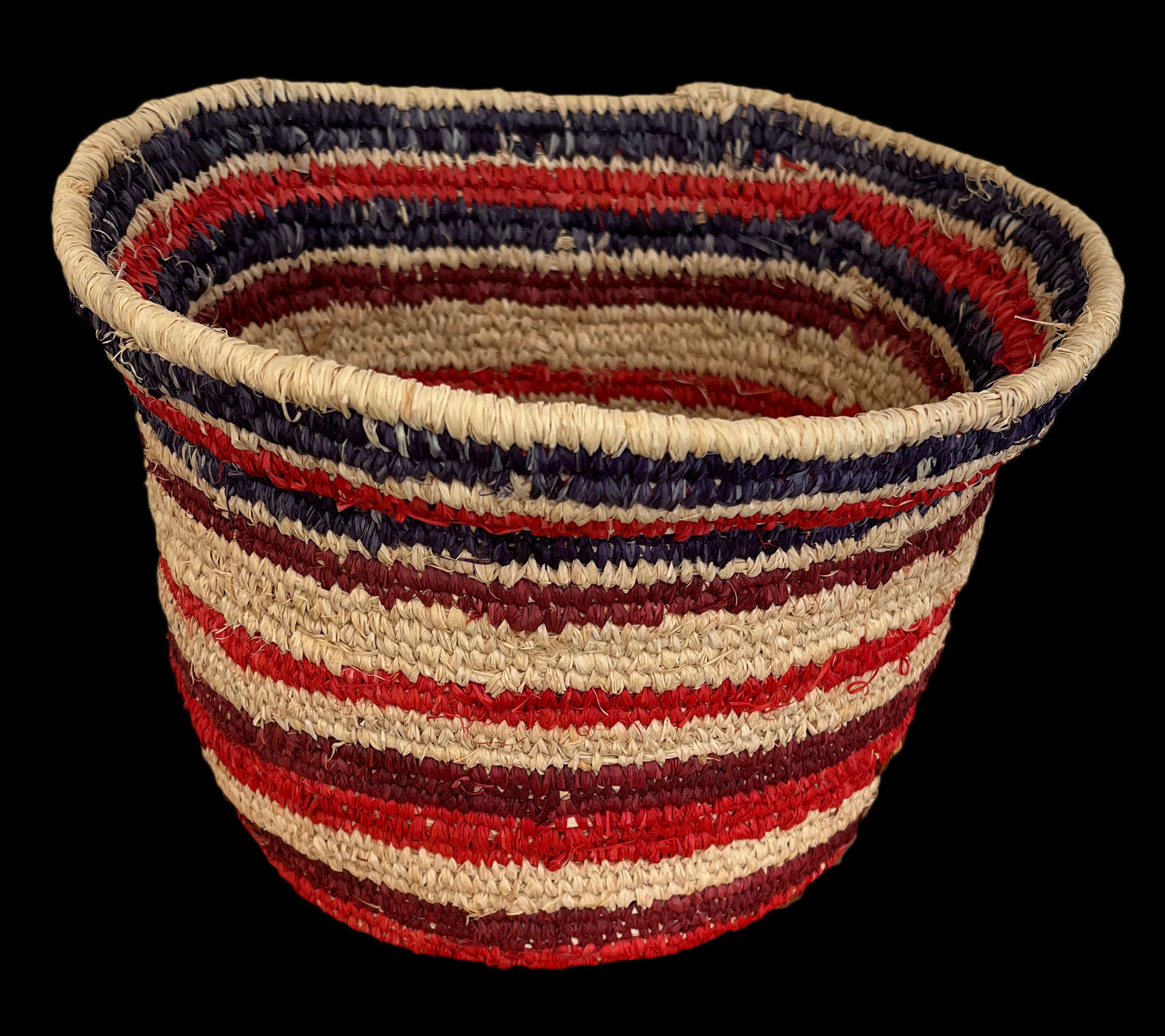 Mary Katatjuku Pan, Basket, 2018