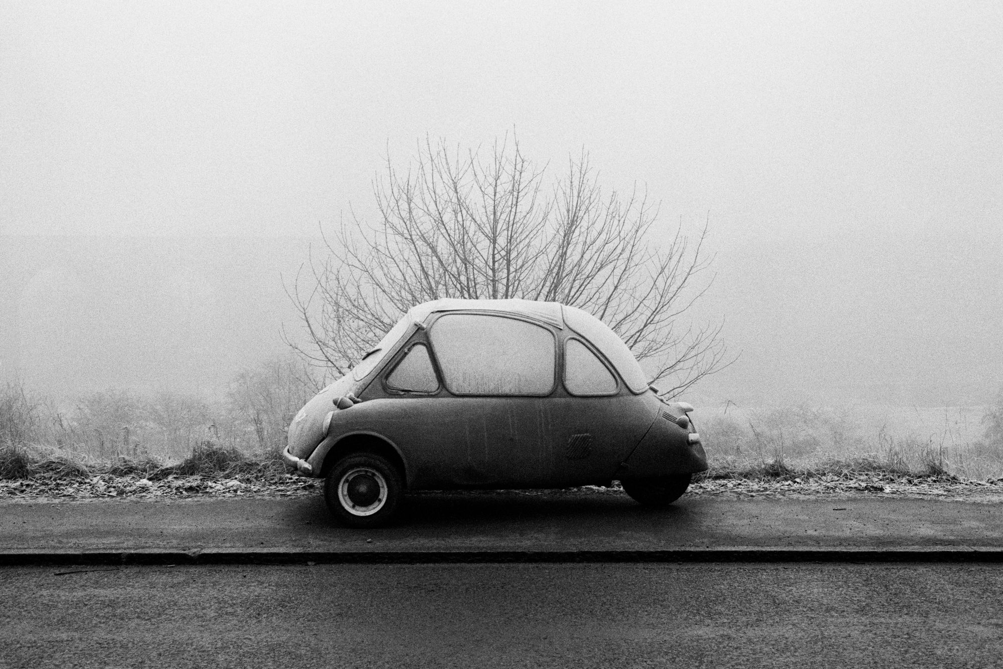 Martin Parr, Bubble Car, Elland, 1978