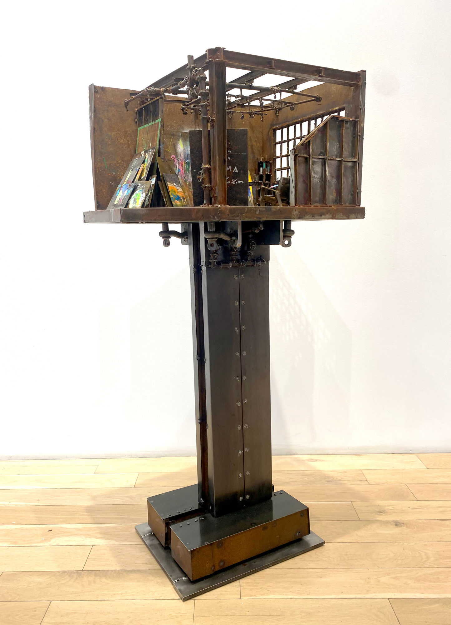 Yoakim Bélanger, L'atelier - Collaboration Nathanaël Major, 2025