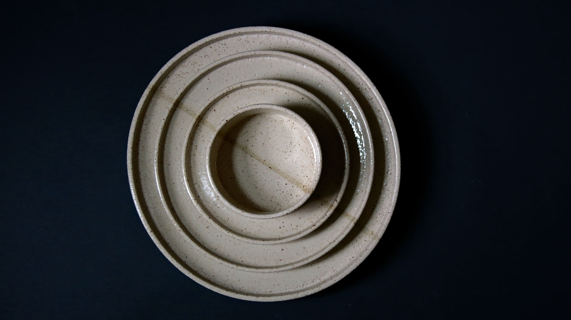 Kreg McCune, Stacked Set, 2022