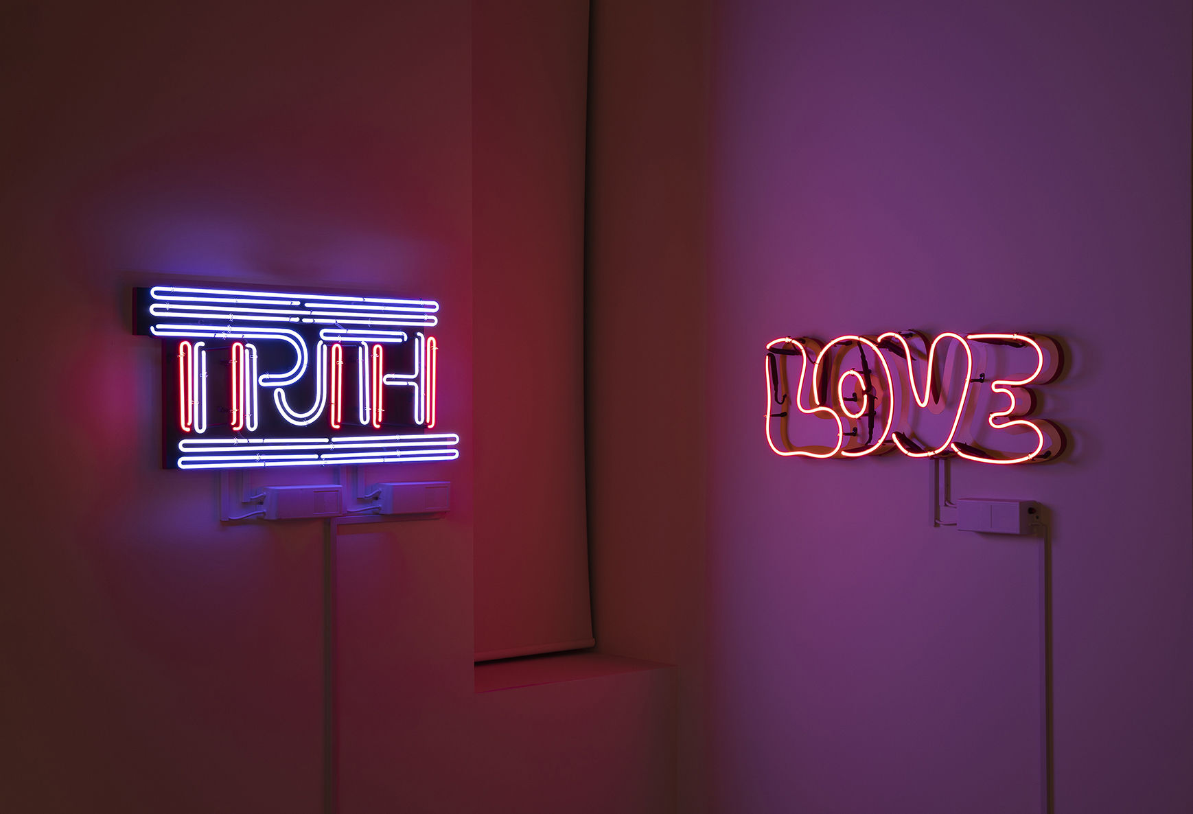 Tobias Rehberger, Unlike Truth & Love, 2020
