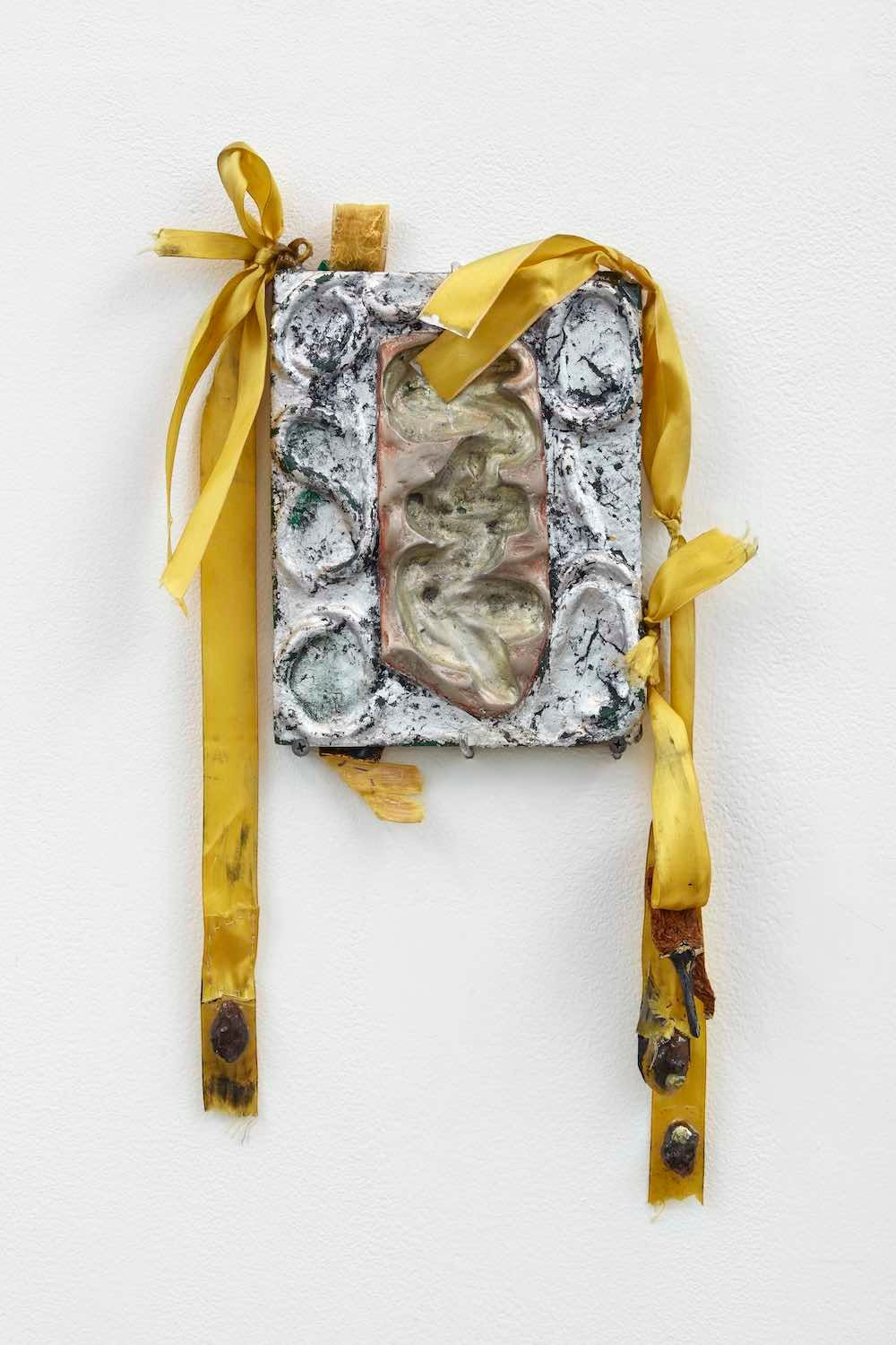 Em Rooney, Warm Violets on a Cold Urn, 2021