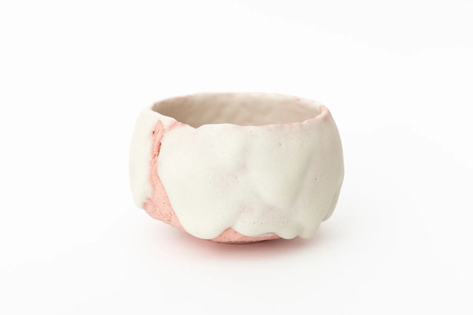 Tomoyuki Hoshino, Strawberry Milk Tea Bowl - 苺乳碗