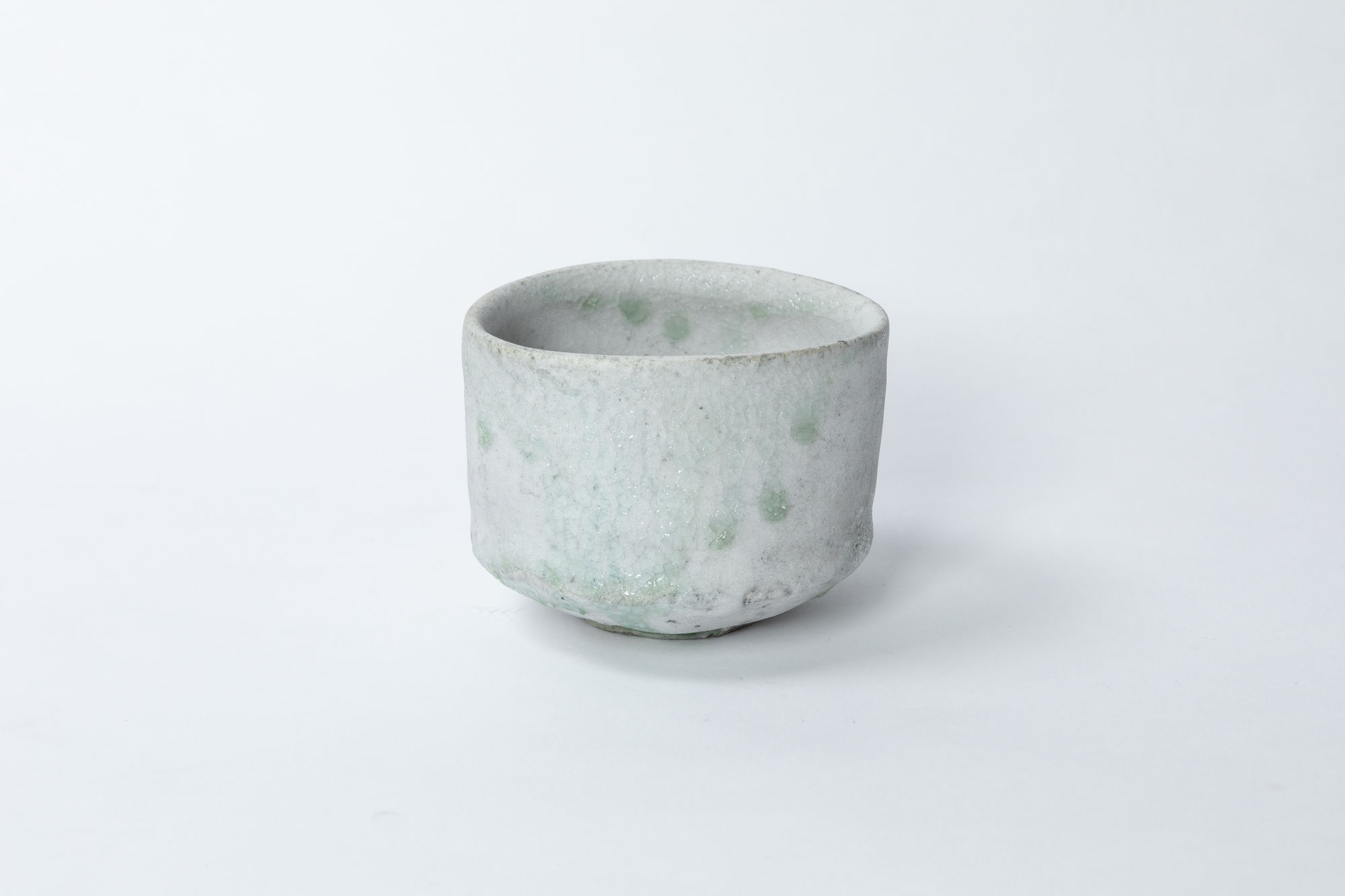 Yui Tsujimura, Shino Tea Bowl