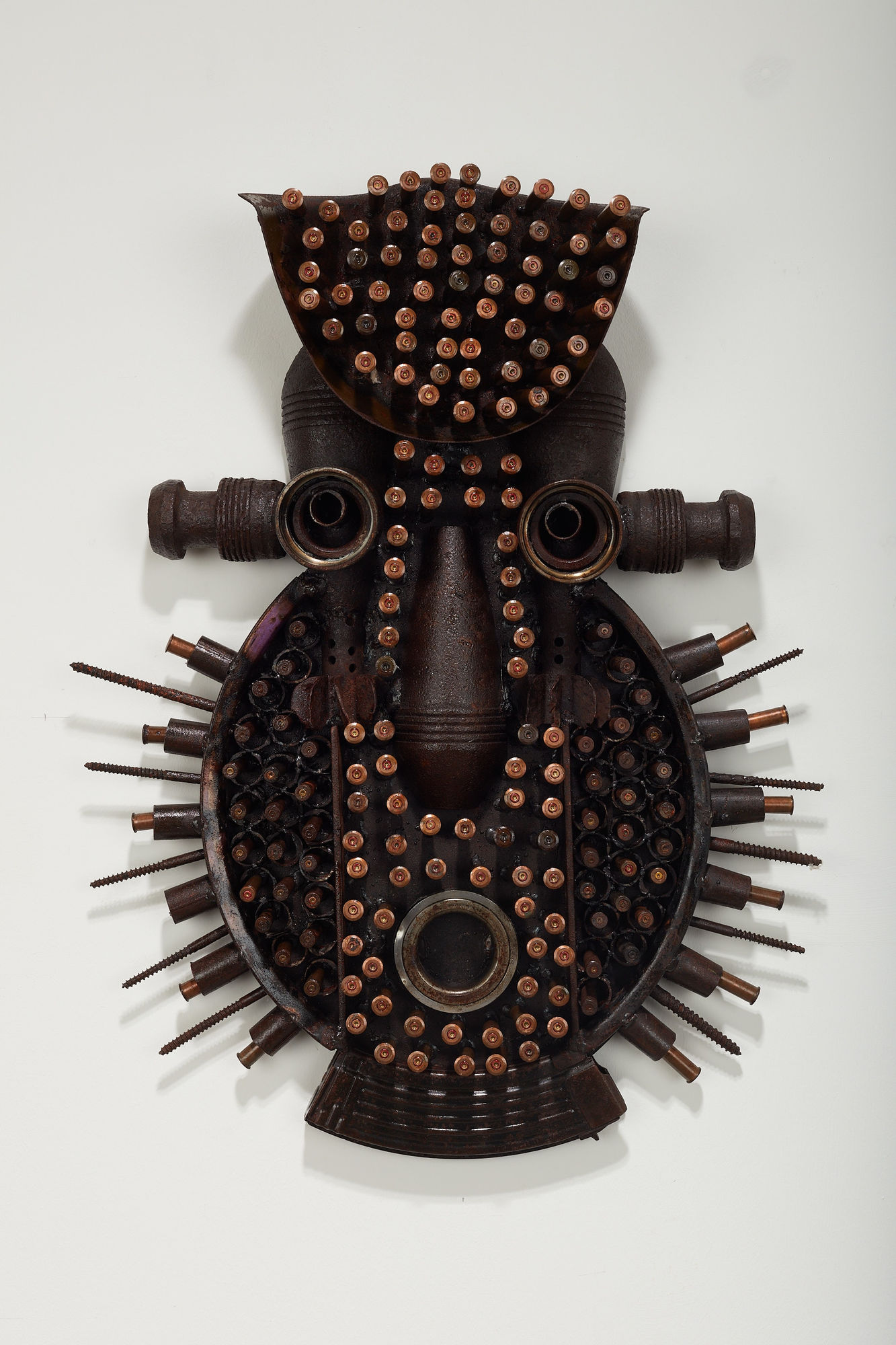 Goncalo Mabunda, The obrasse make, 2021