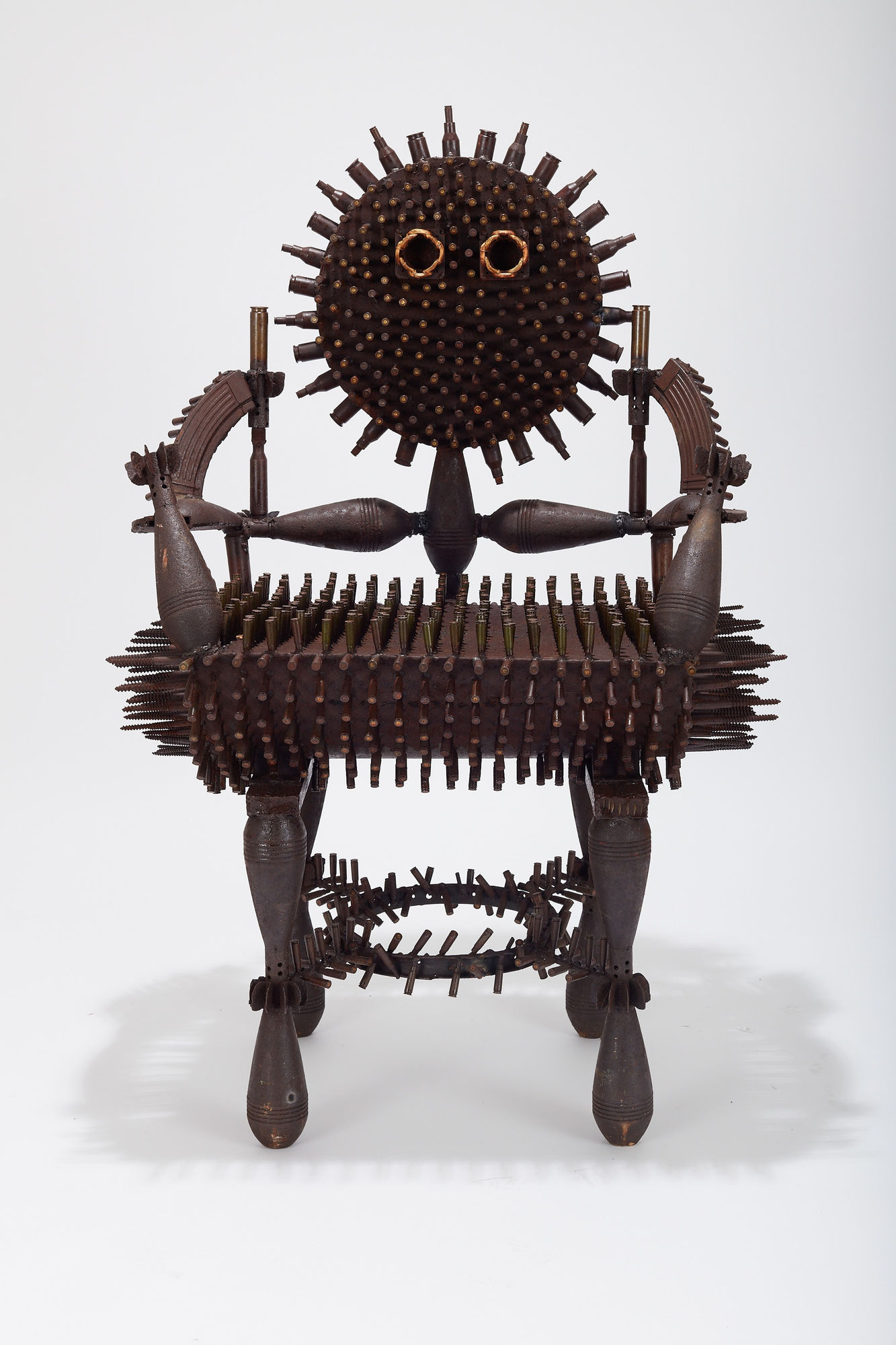 Goncalo Mabunda, Throne: waiting doesn't mean agreeing, 2021