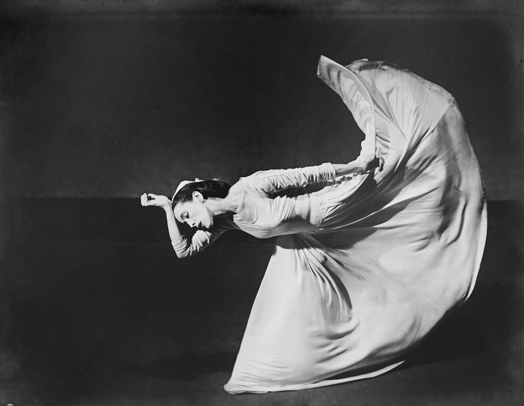 Barbara Morgan, Letter to the World (Martha Graham-kick), 1940