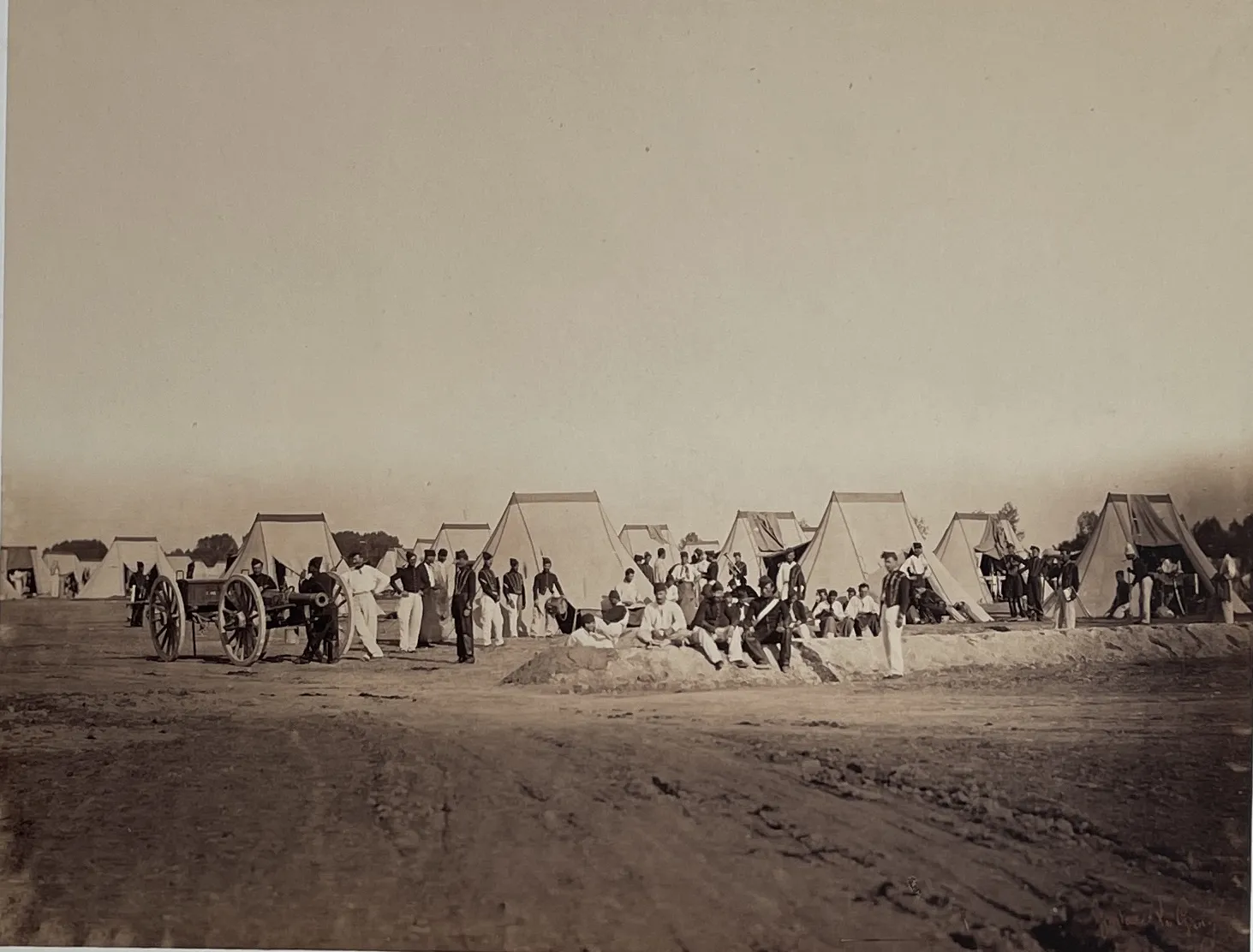 Gustave Le Gray, Le quartier de l'artillerie de la garde imperiale, Camp de Chalons, 1857