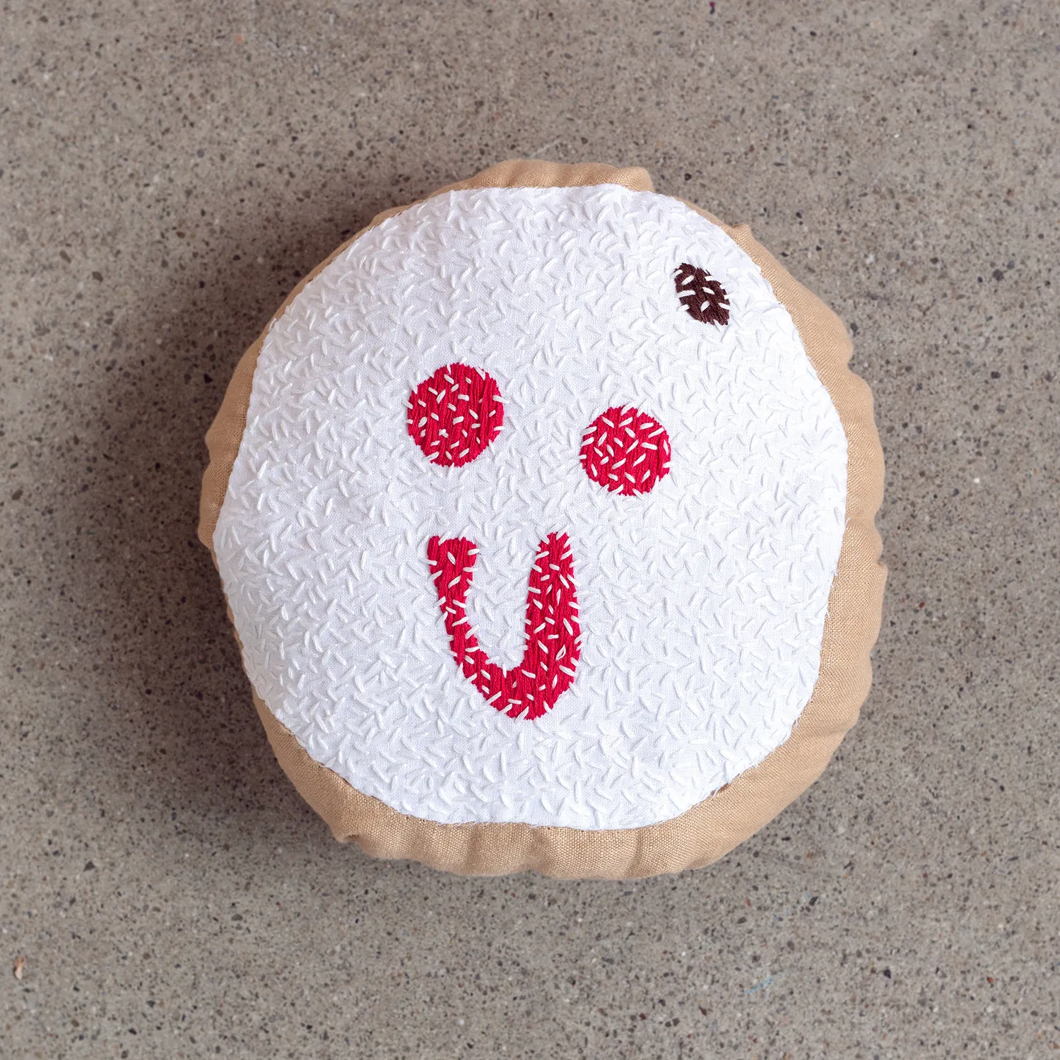 Erica van Zon, Stop smiling you put raisins in it, 2025