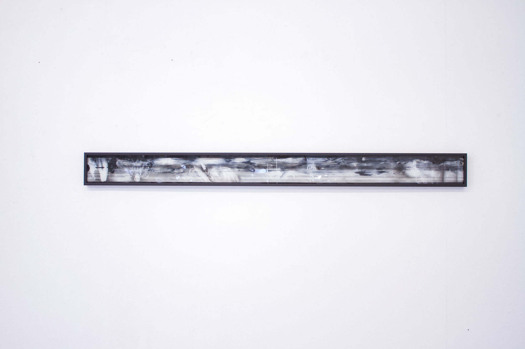 Sebastian Haas, „Tee ist kalt, vergiss das Gleichgewicht“ –series, 2025