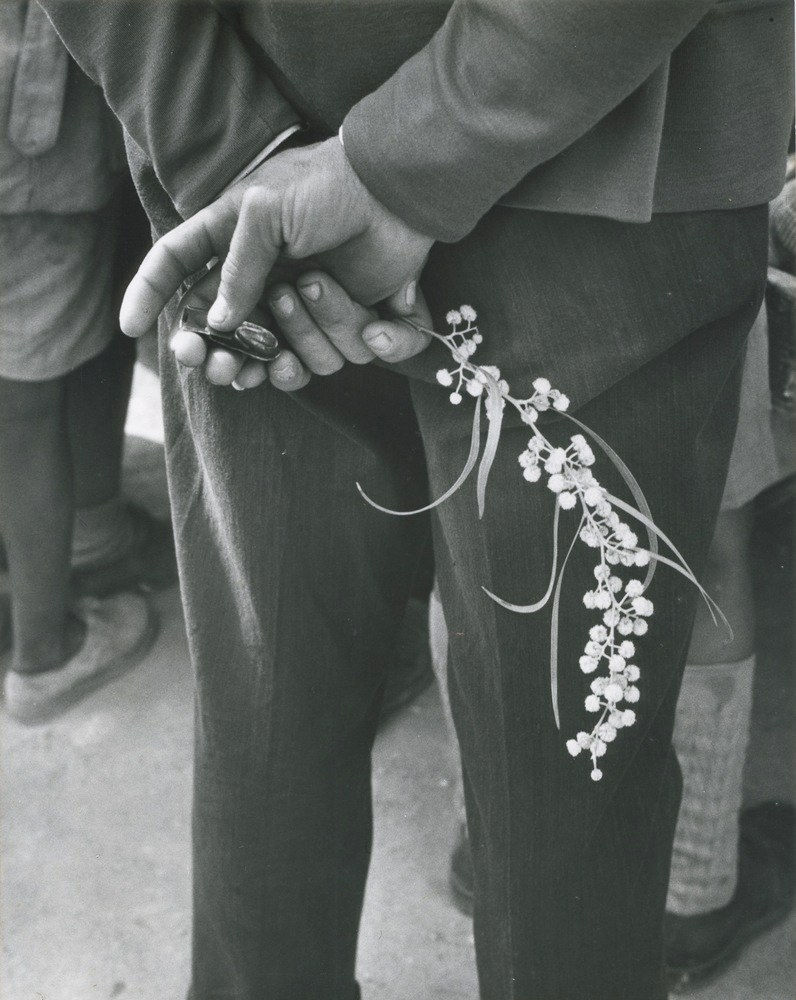 Sabine Weiss Grèce Tirage gélatino-argentique d'époque réalisé par l'artiste 25,7 x 20,3 cm Dim. papier: 25,7 x 20,3 cm