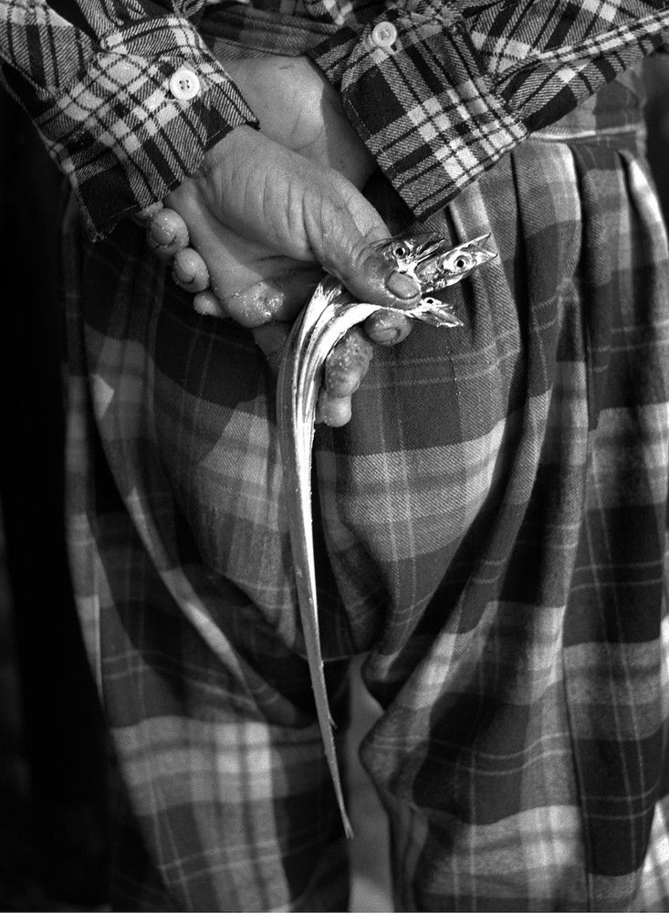 Sabine Weiss Pêcheur, Nazaré, Portugal Tirage gélatino-argentique postérieur 26,9 x 36,6 cm Dim. papier: 30 x 40 cm