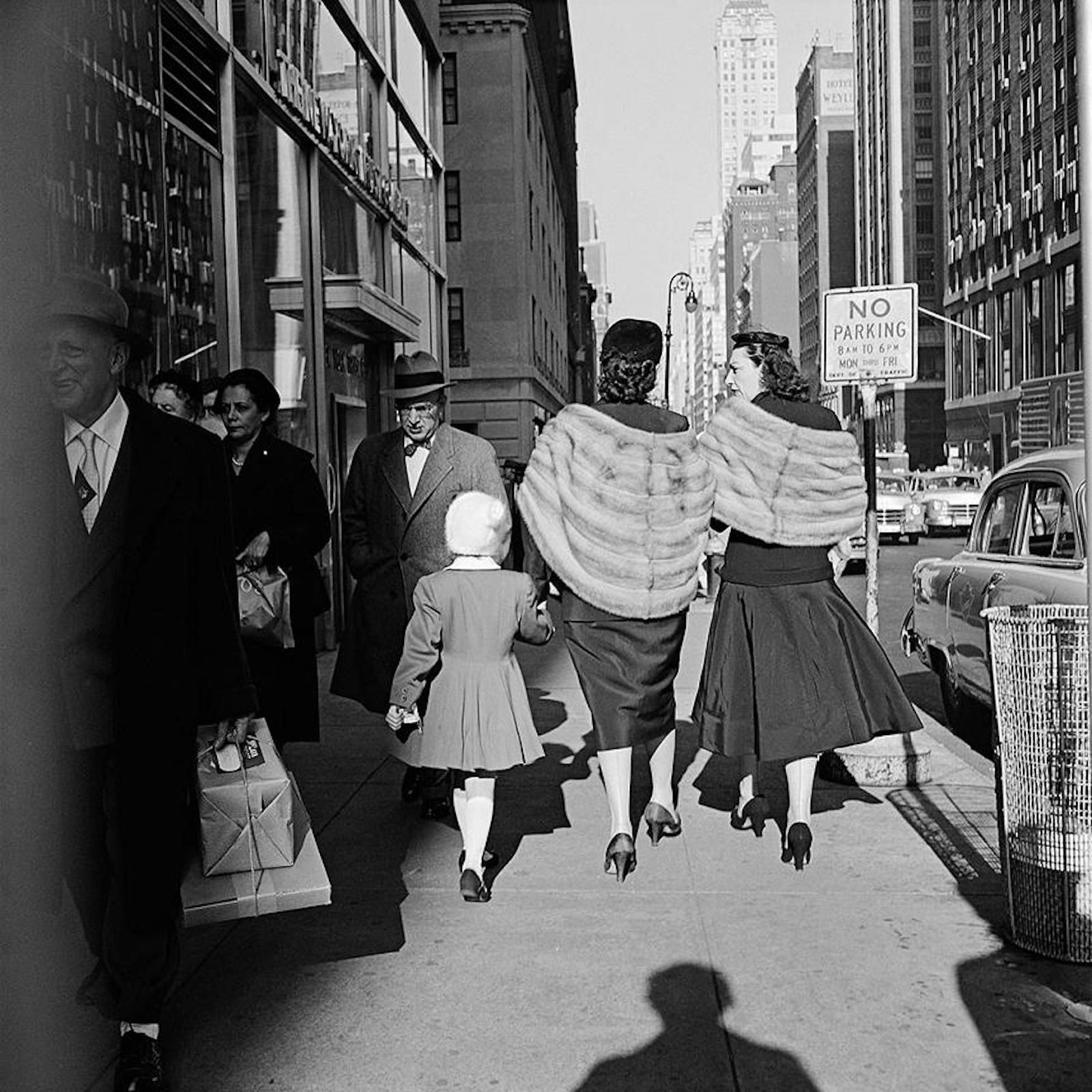 Vivian Maier New York, NY Tirage gélatino-argentique, posthume 30 x 30 cm Dim. papier: 40 x 50 cm