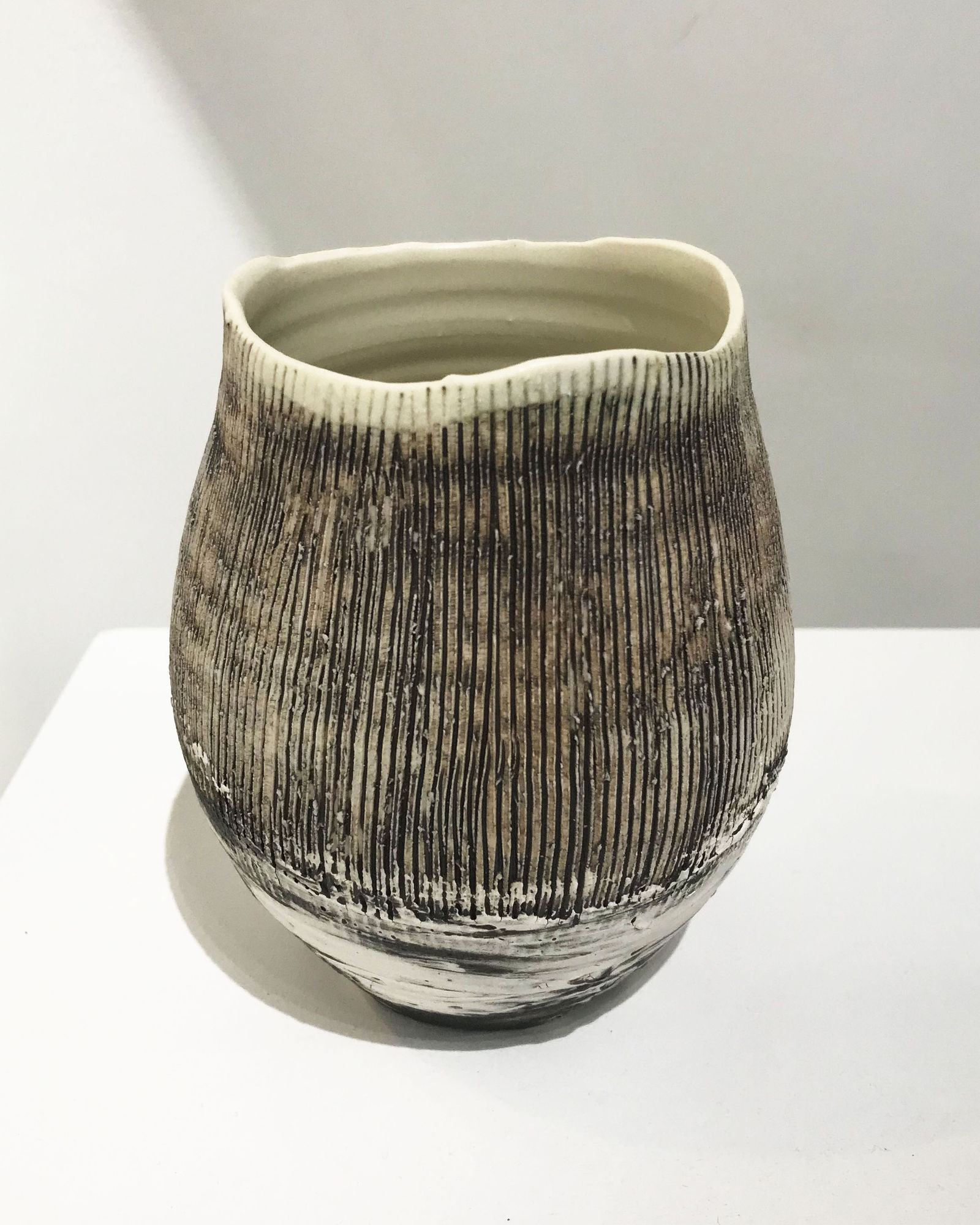 Ani Kasten, Porcelain Egg Vase (Small)