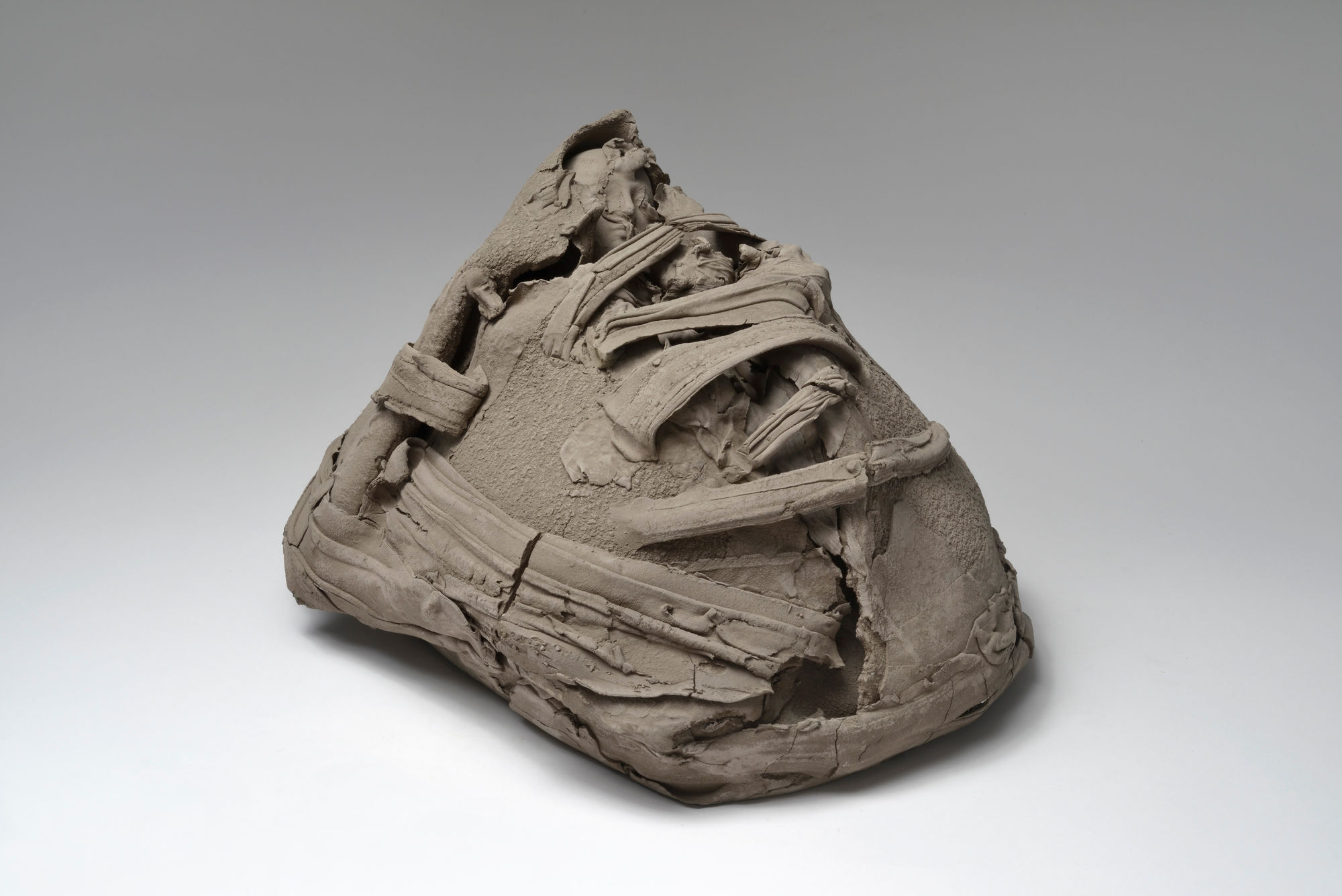 Georges Jeanclos Urne #10 Sculpture en terre cuite 24,5 x 38 x 31 cm