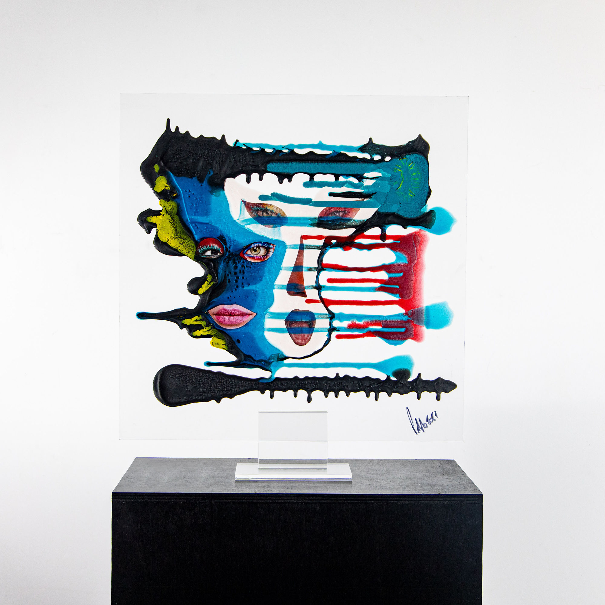 Pablo Dana, Azul Look, 2021