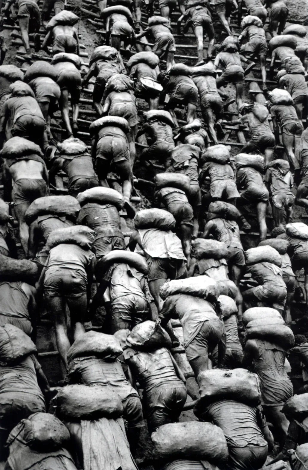 Sebastião Salgado, Gold mine, Serra Pelada, Brazil [Workers Backs], 1986/Printed 2018