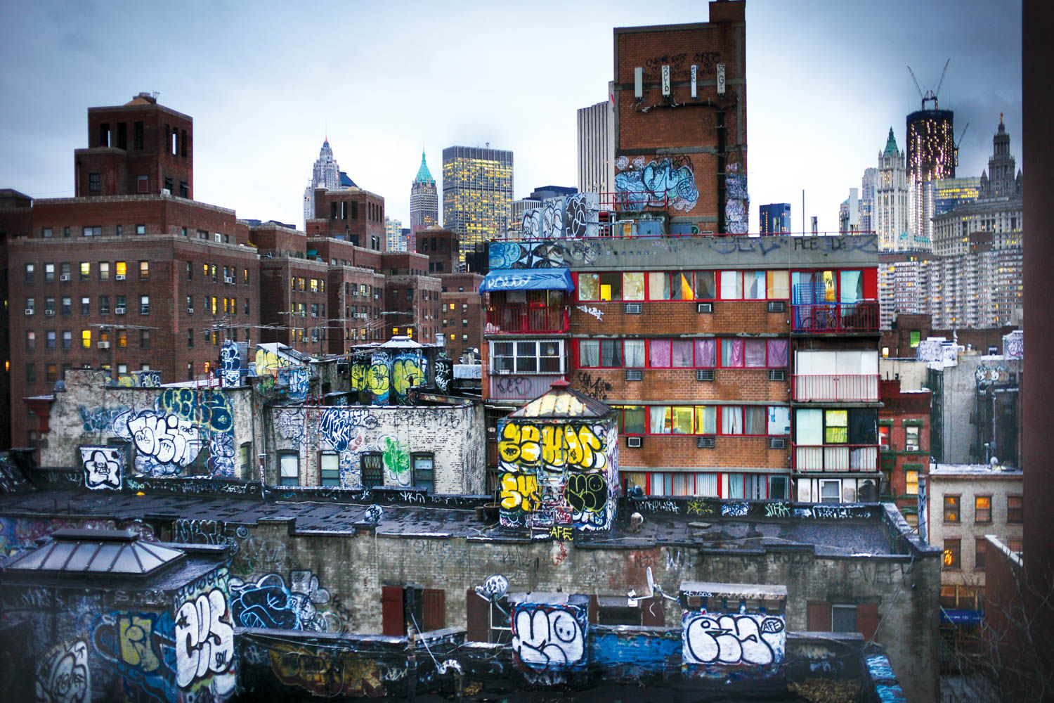 PHIL PENMAN, Downtown Graffiti, 2011