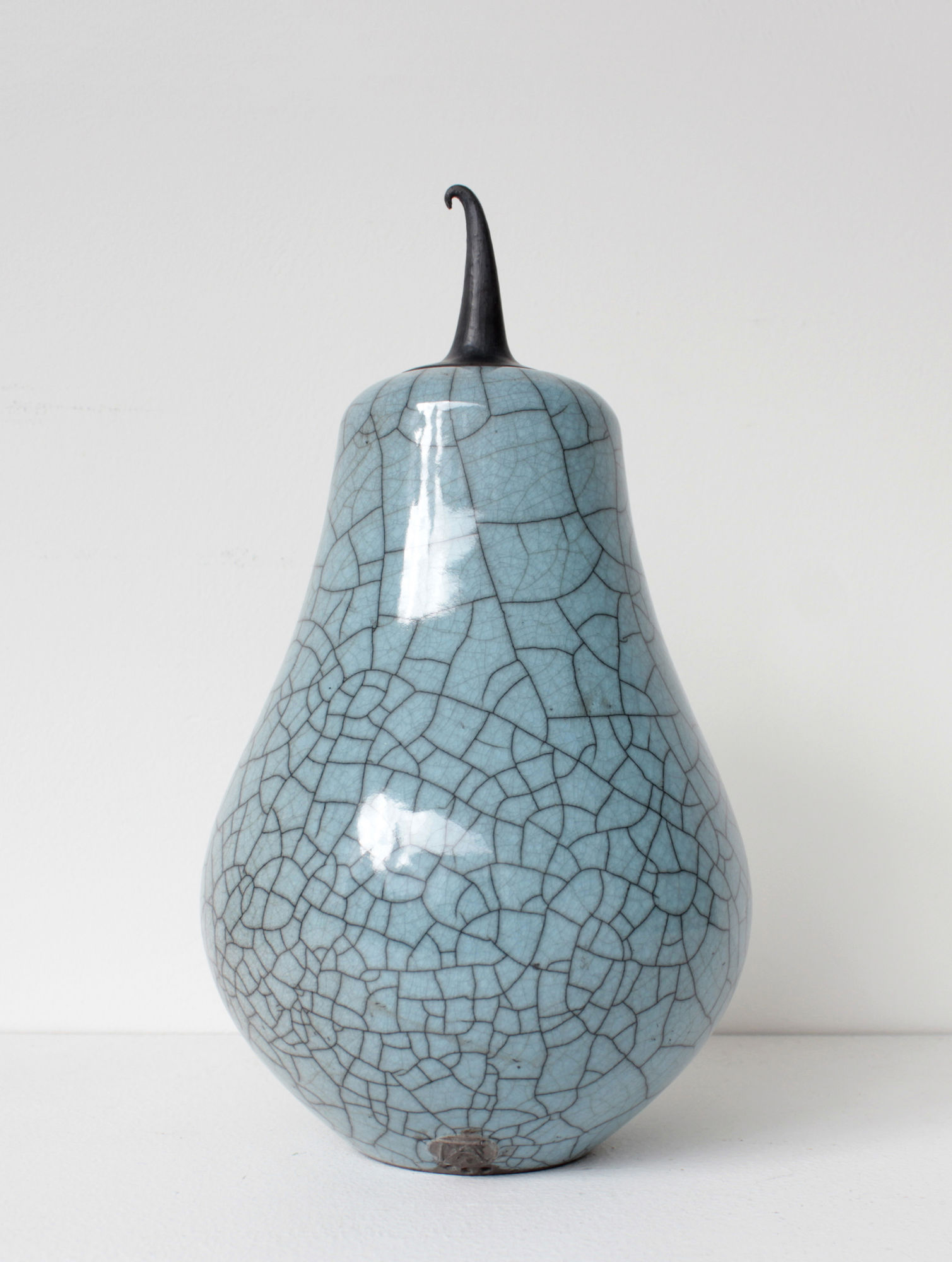 Tim Andrews, Blue Glazed lidded 'Gourd' Form, 2021