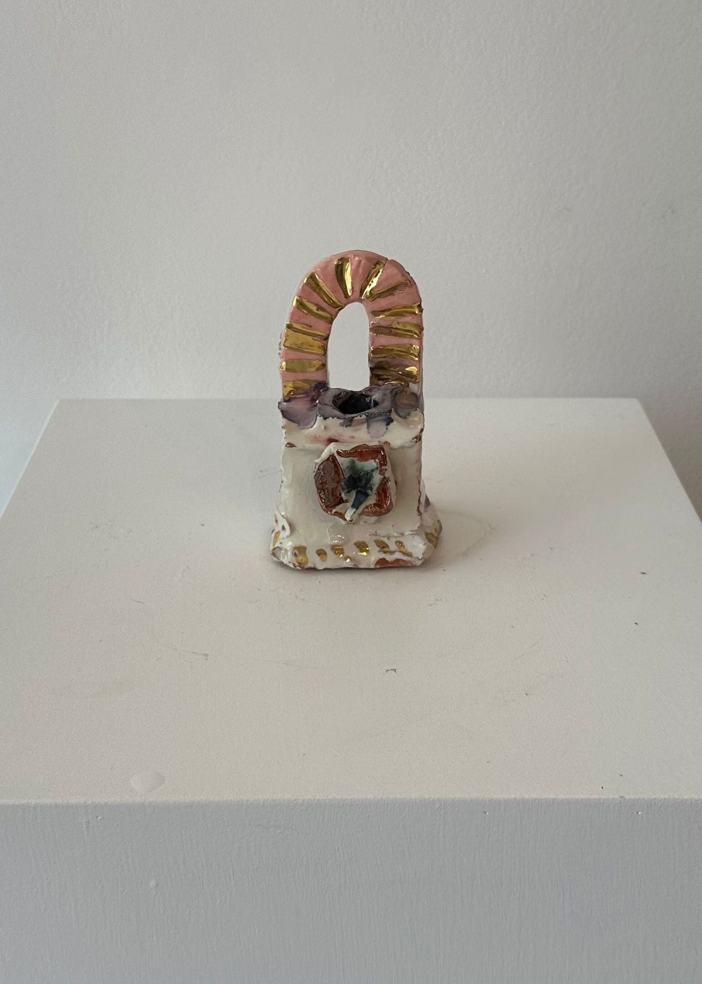 Louise Kaye, Small god