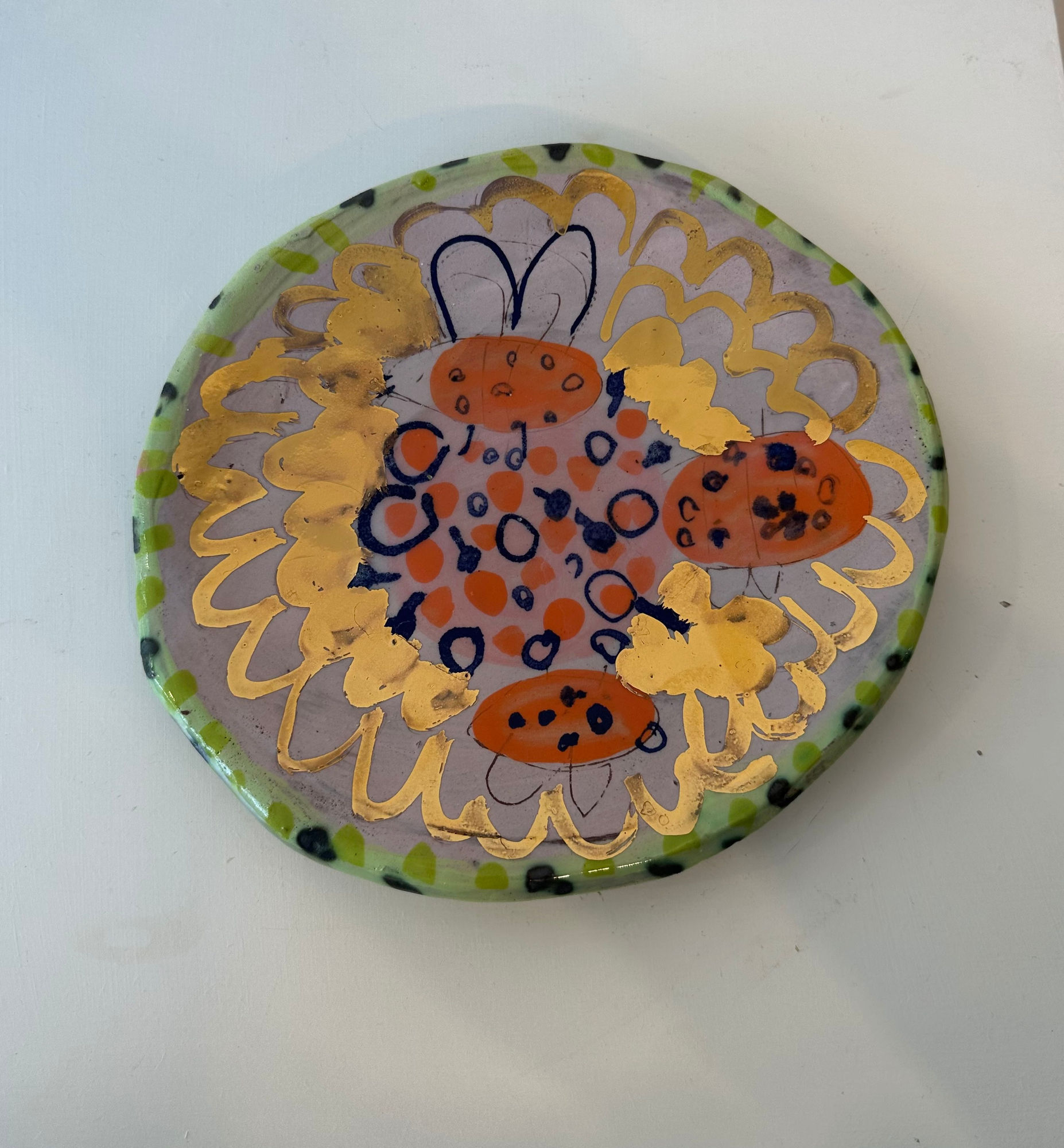 Louise Kaye, Orange bees and pollen