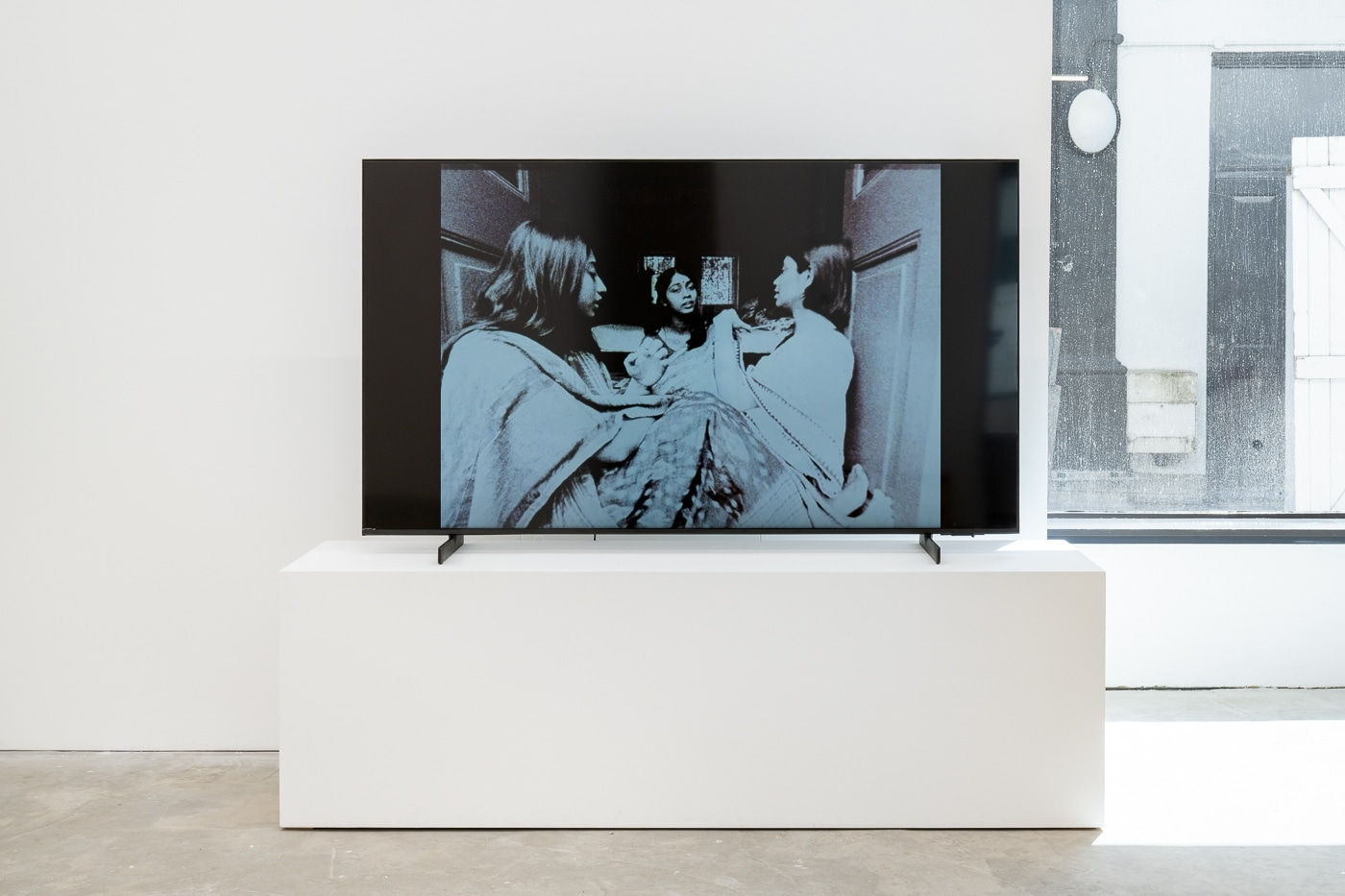 Ashish Avikunthak, Anataral | Endnote, 2005