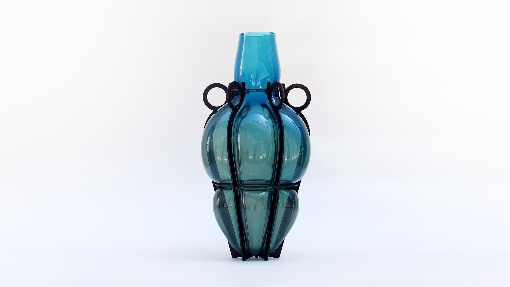 Adam Salvi, Kamea Devons, Contained #10, 2024