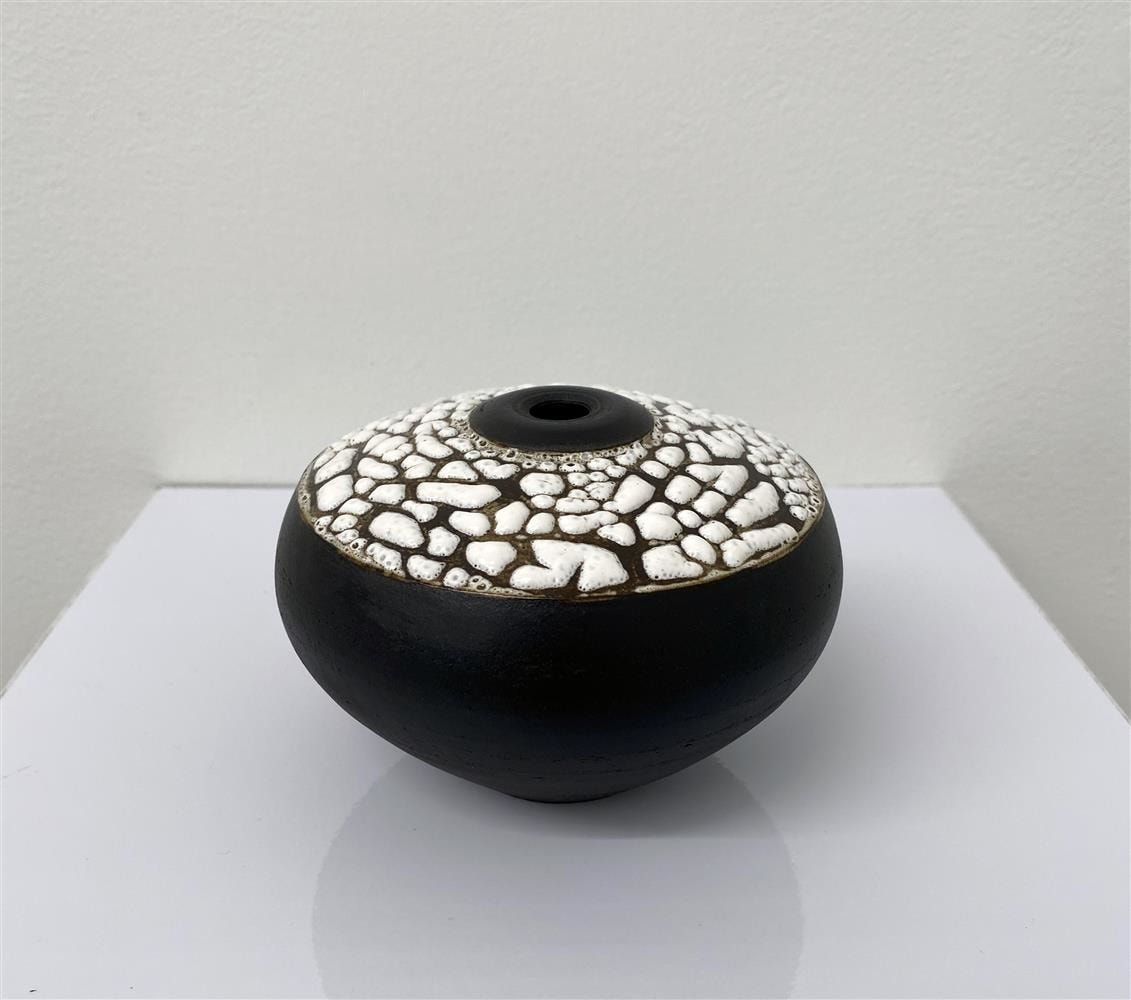 Julie Cromwell, Petite iv, 2022