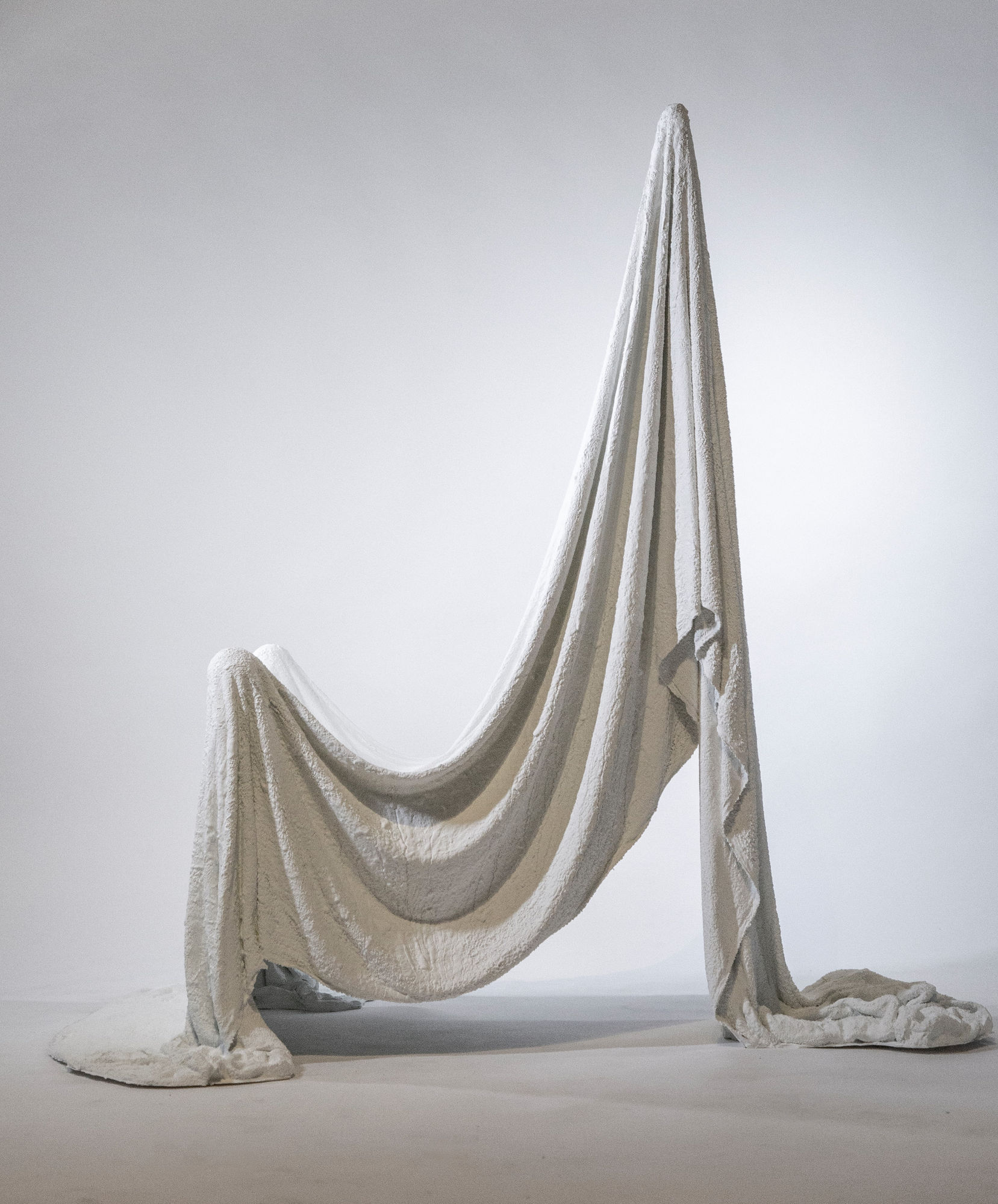 Andre Bahremand, Layman's Throne, 2019