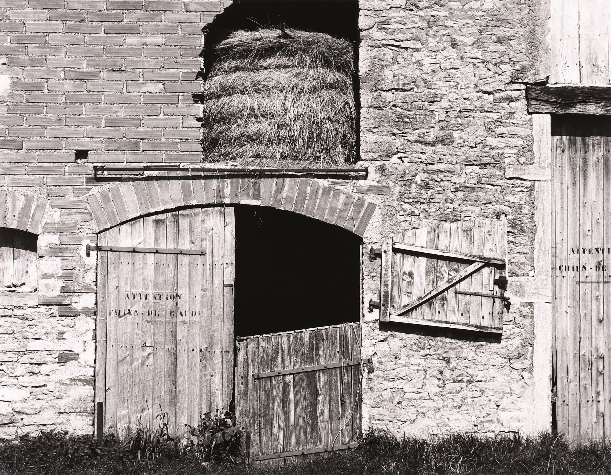 Robert K. Byers, Barn, Chateauneuf, Burgandy, France, 1988