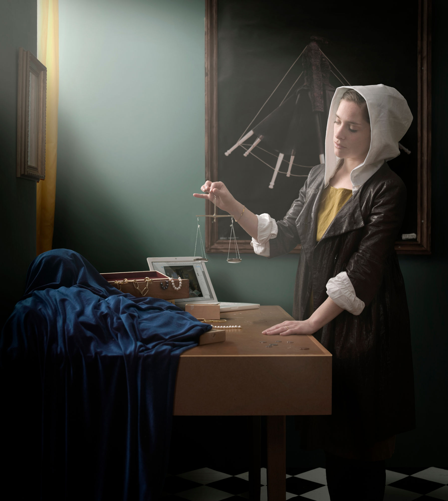 Maisie Broadhead, Which Weigh to Go , 2009