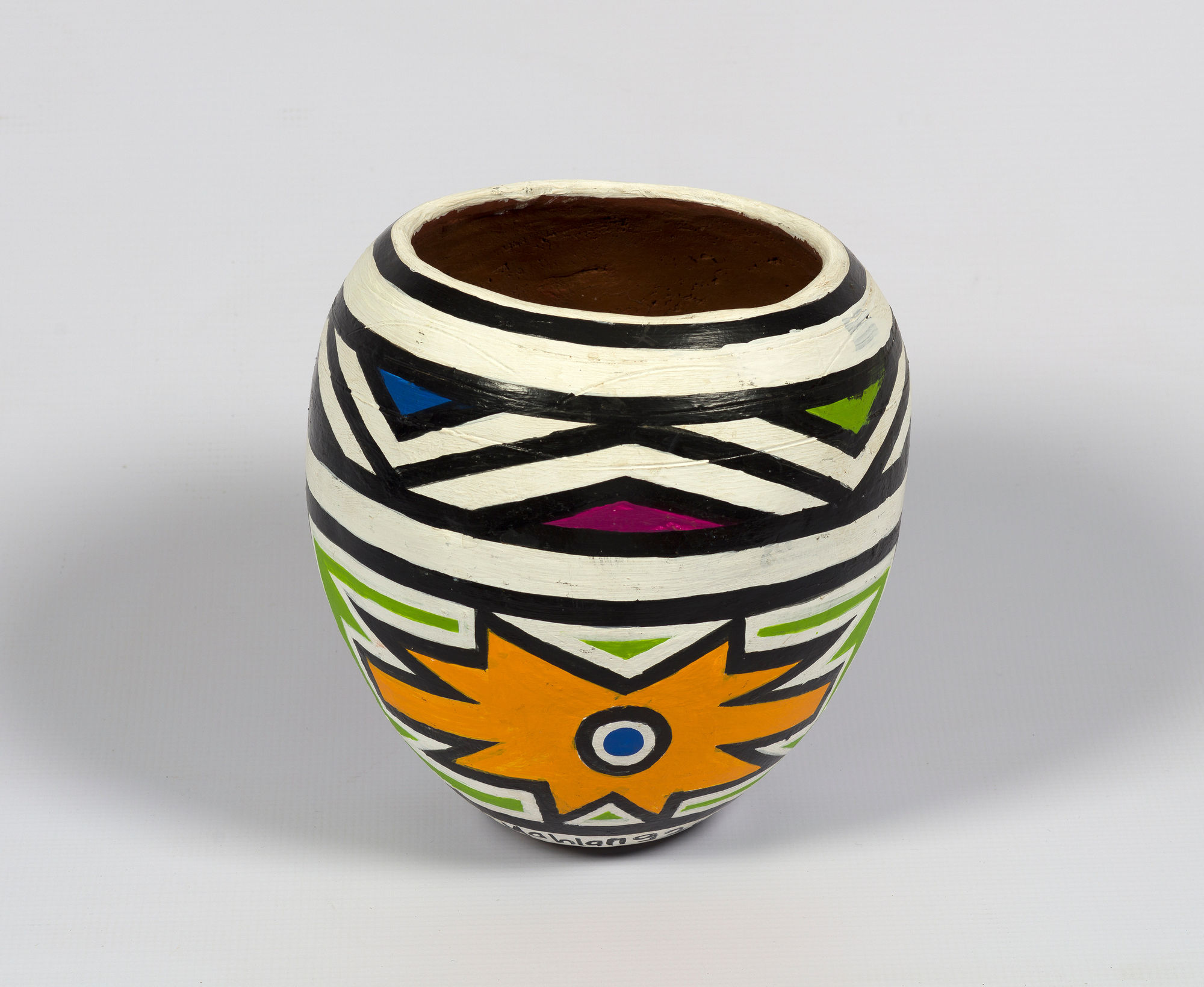 Dr. Esther Mahlangu, Ndebele Clay Pot 7, 2019