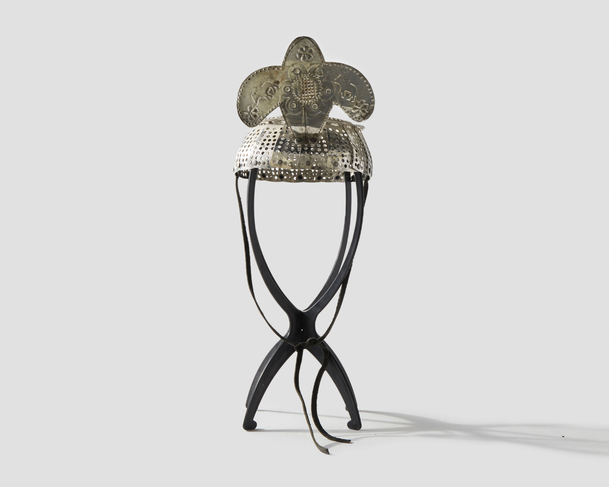 R. Melinda Hoffman, Fleur de Lis Pillbox Hat (from the series Anthropological Artifacts), 2022