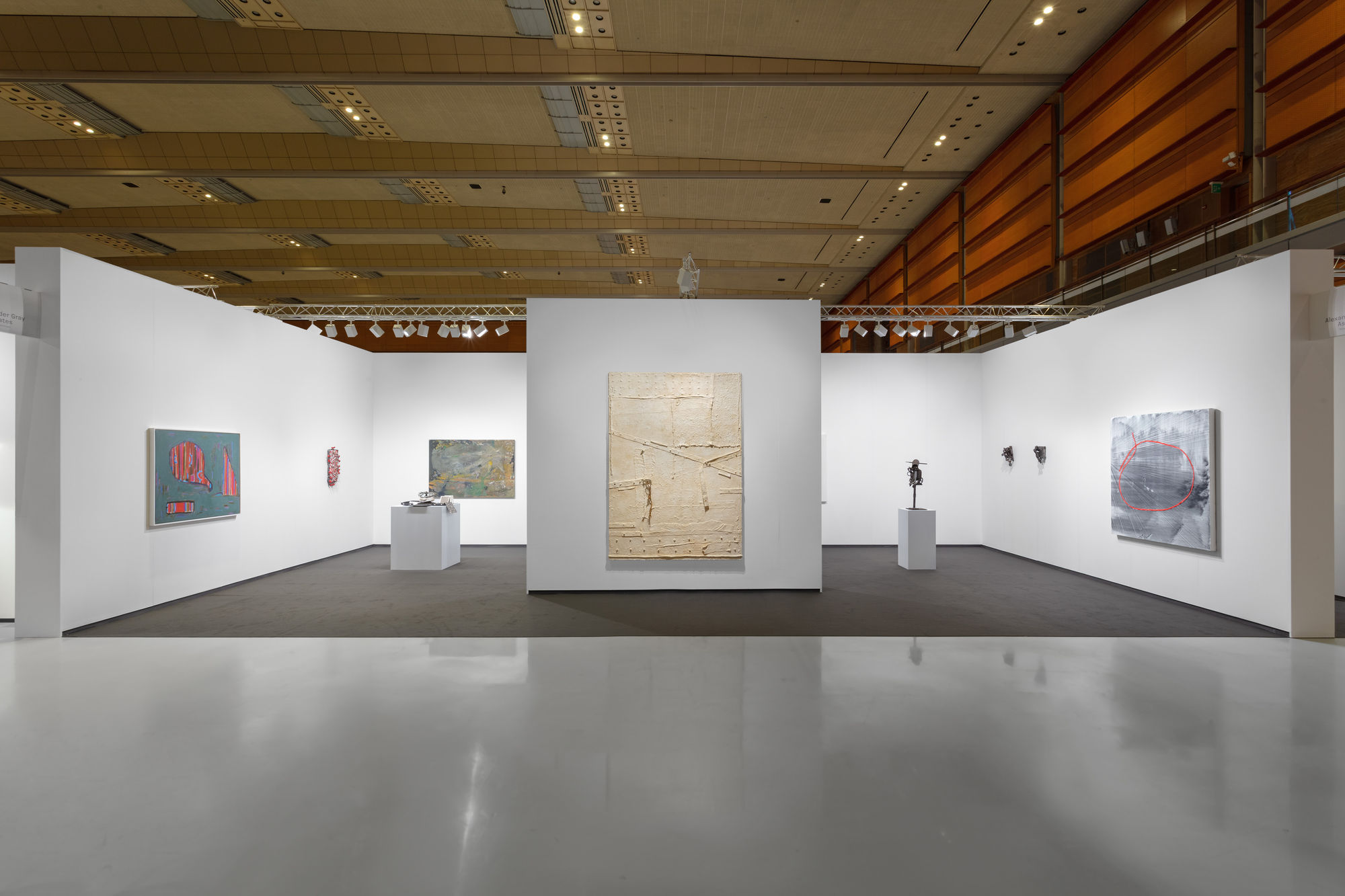 Installation view: Alexander Gray Associates, Frieze Seoul, 2022