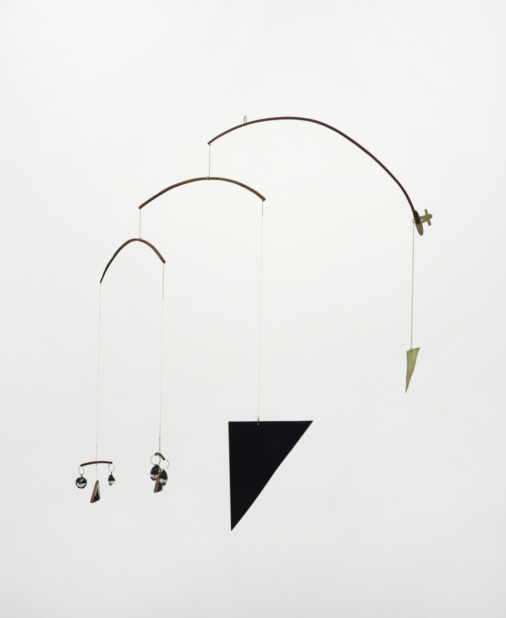 Will Rogan Untitled, 2013 Wood, paint, prisms, aluminum string 30 x 35 x 28 in 76.2 x 88.9 x 71.12 cm