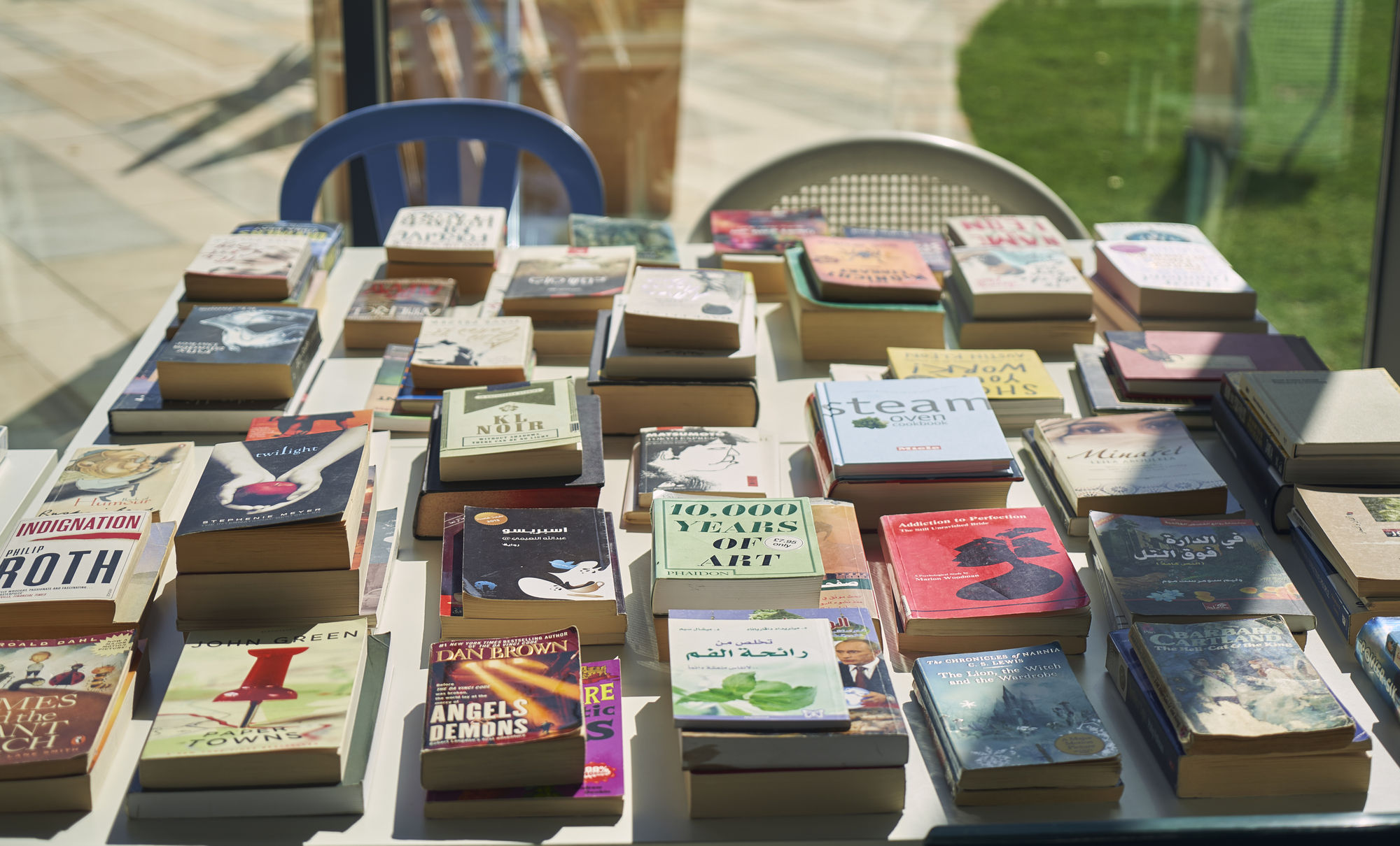 The Library of Unread Books by Heman Chong and Renee Staal. Courtesy of Jameel Arts Centre. Photo by Brent Galotera