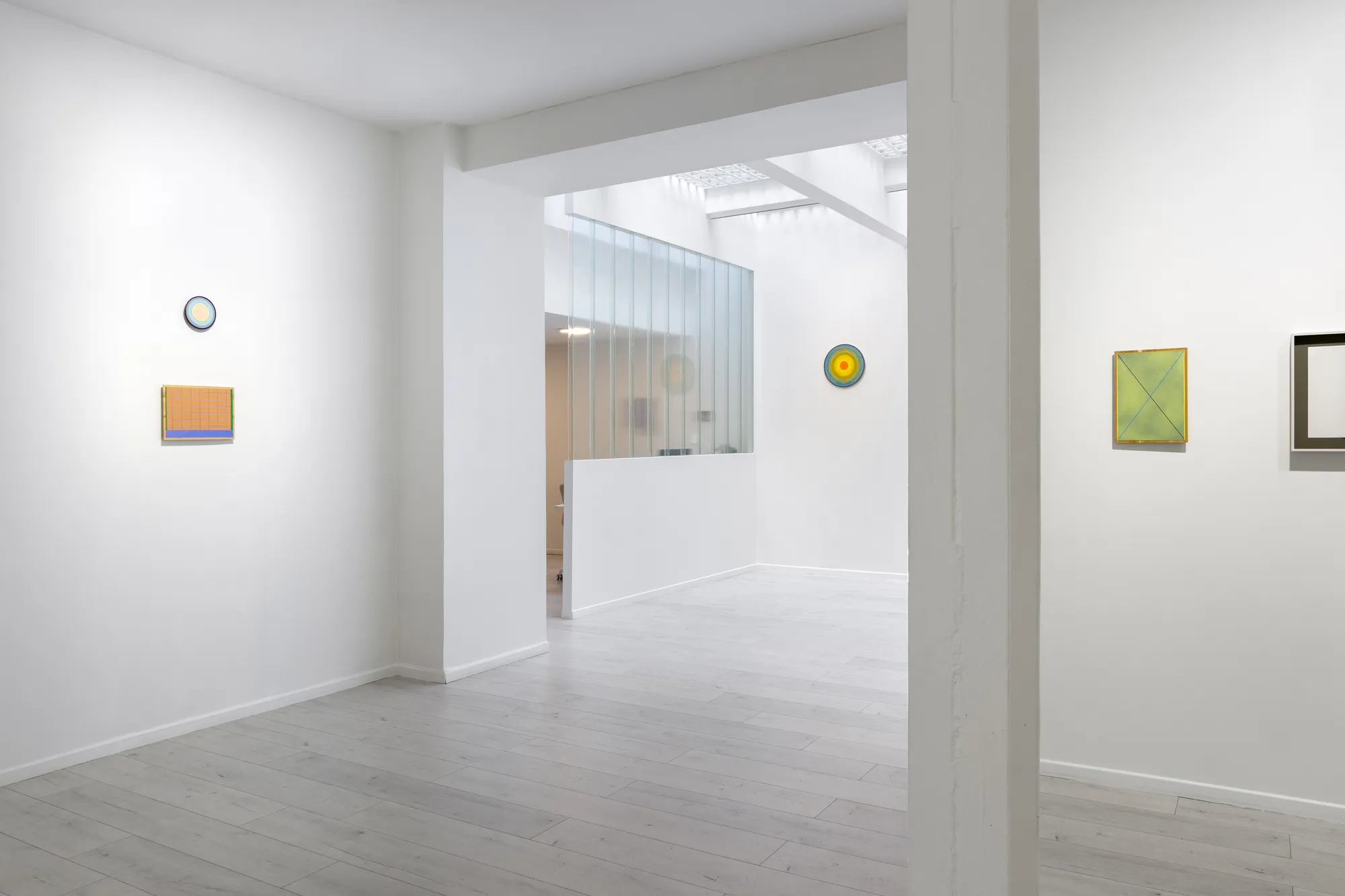 Matts Leiderstam, Installation view, The Grid and the Gaze, Andréhn-Schiptjenko, Paris, France, 2026.