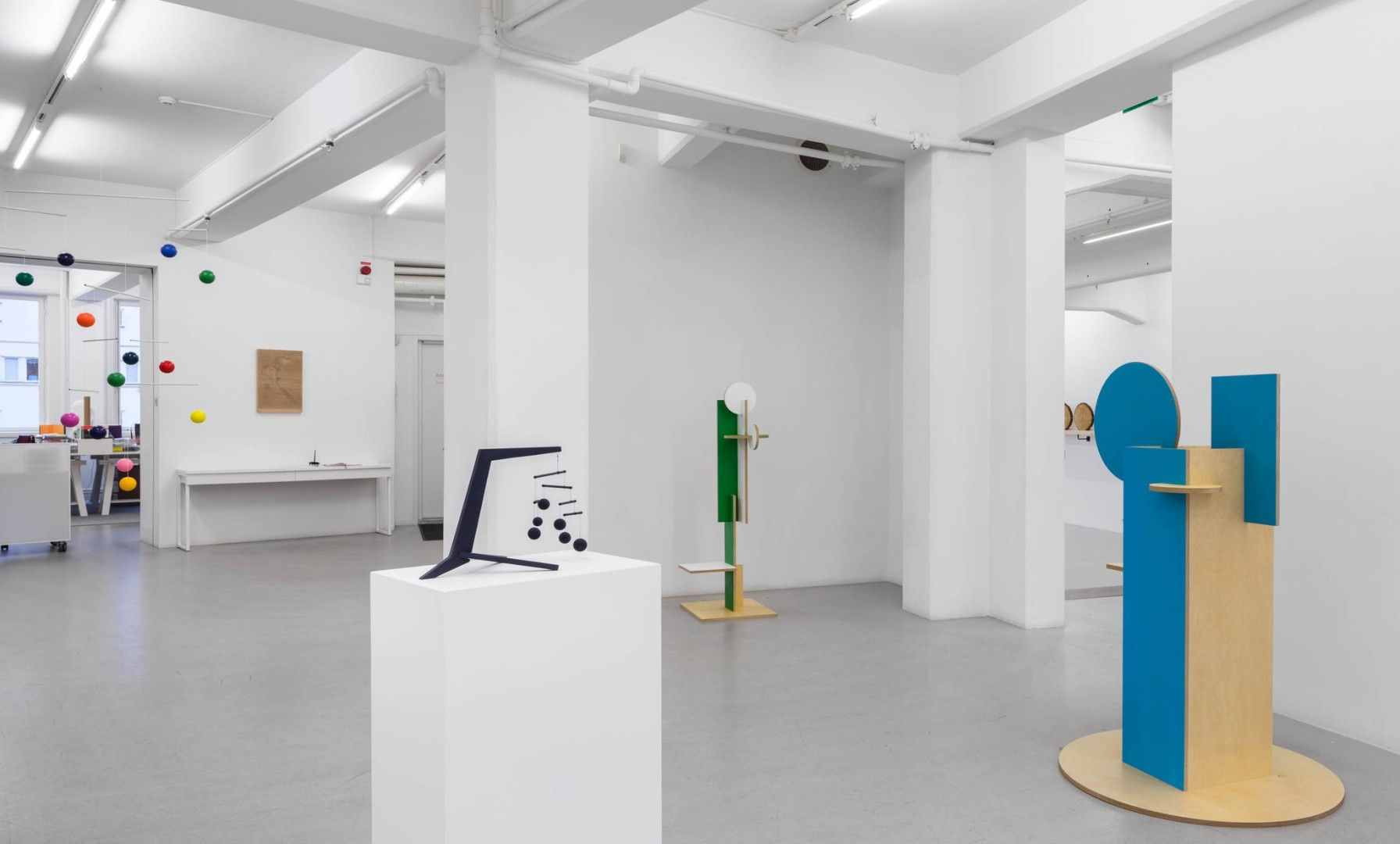 Xavier Veilhan Installation view "Cedar" Andréhn-Schiptjenko Stockholm, 2015