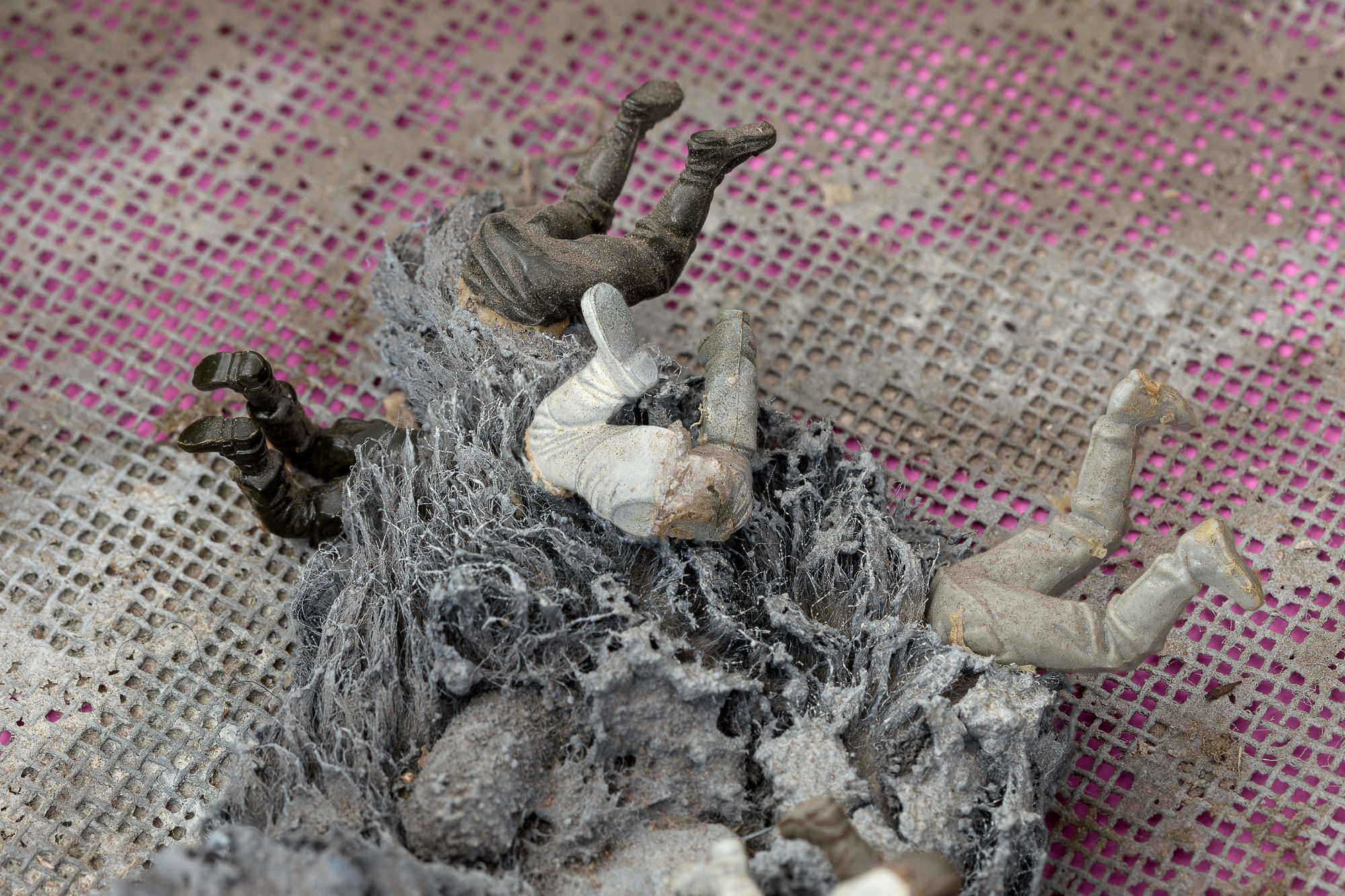 ПРЕВРАЩЕНИЕ КАК ФОРМА СОПРОТИВЛЕНИЯ