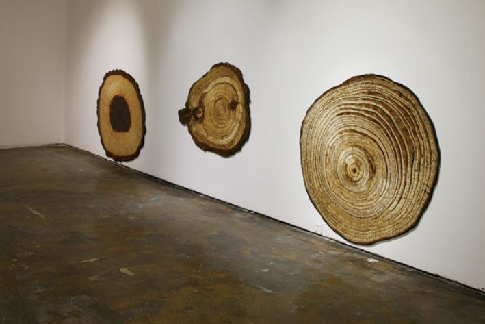 Tallur L.N.: CHROMATOPHOBIA - THE FEAR OF MONEY