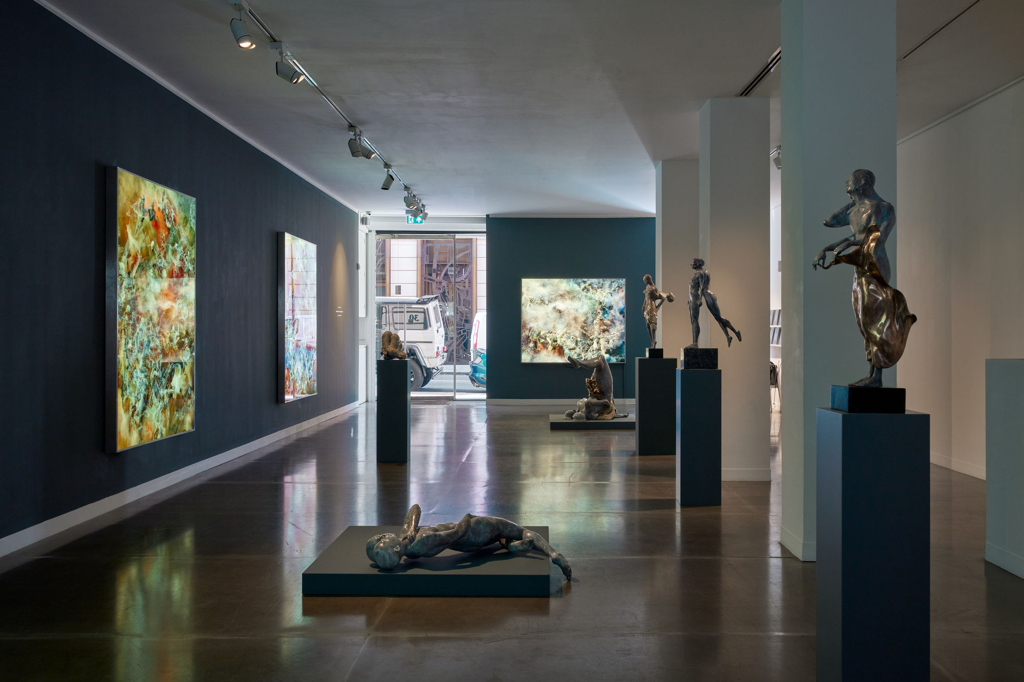 Hande Şekerciler, featuring works by ha:ar: Electric Mannerism