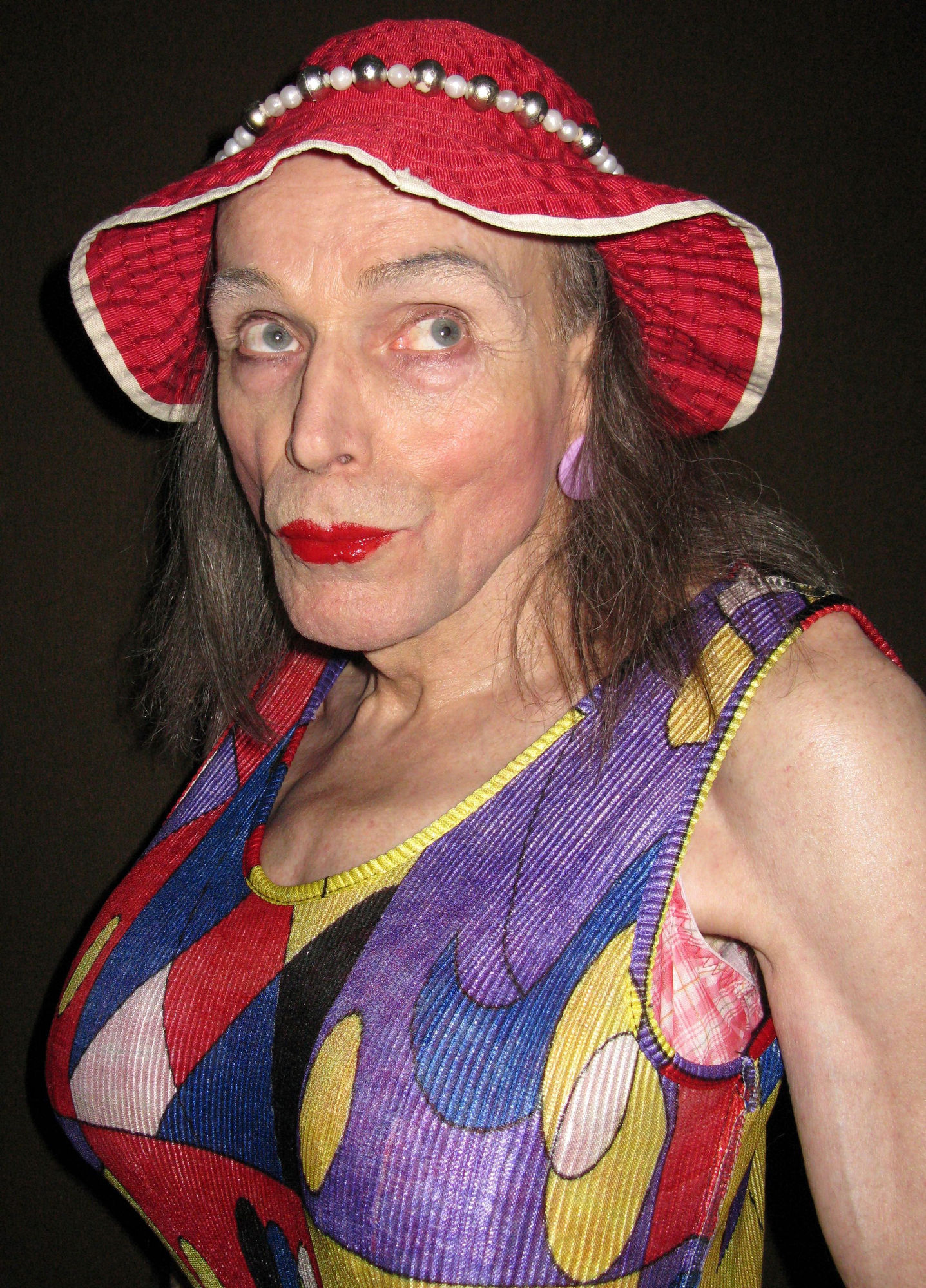 2009 15 x 11 in. (38 x 28 cm) (TzM 18)