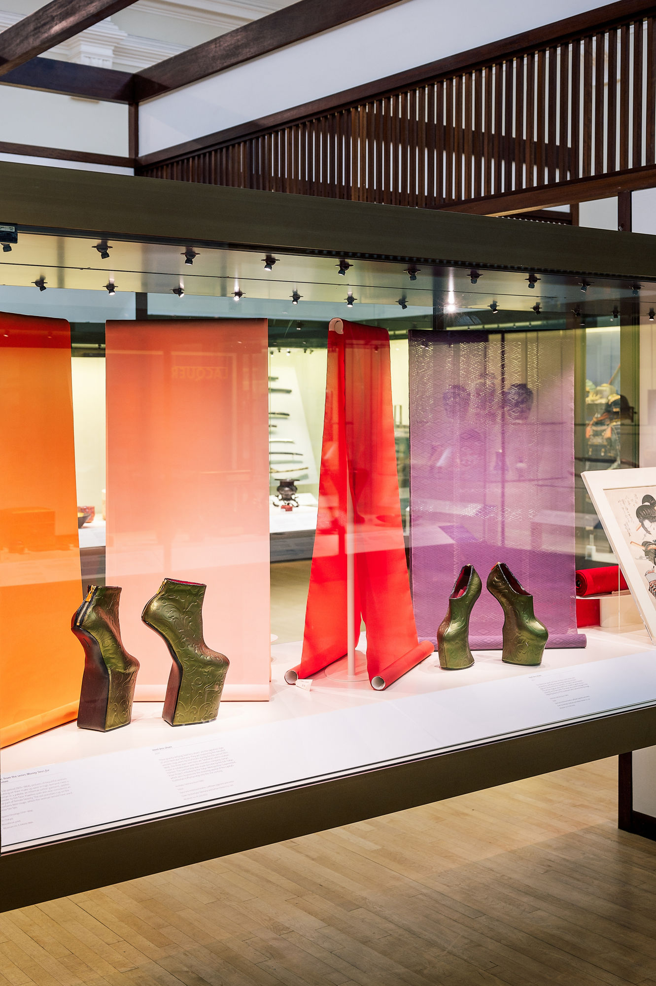 BEGUILING BENI: SAFFLOWER RED IN JAPANESE FASHION