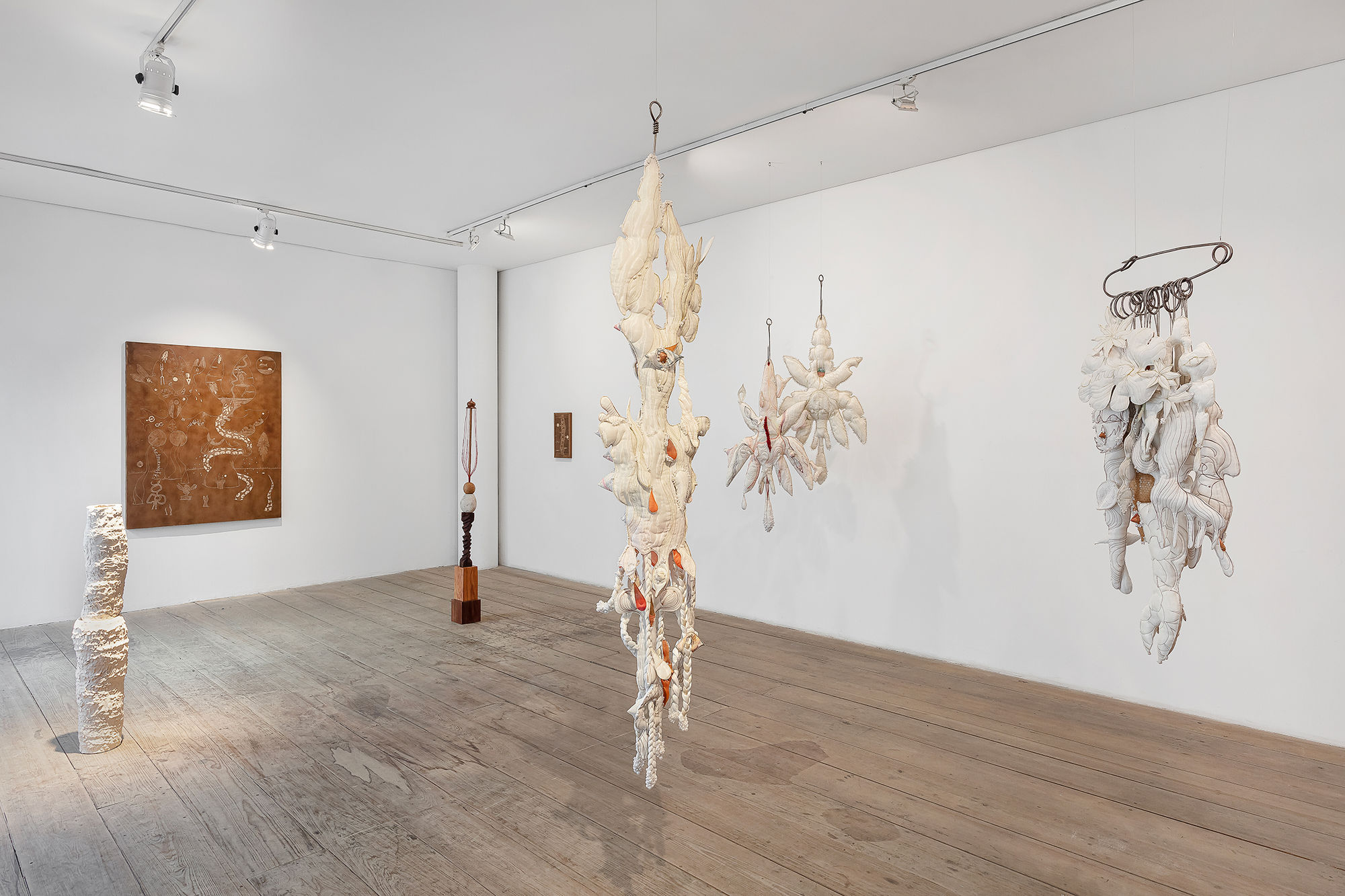 Exposição Corpo de Prova, 2025. Curadoria Camila Bechelany - Galeria Marilia Razuk