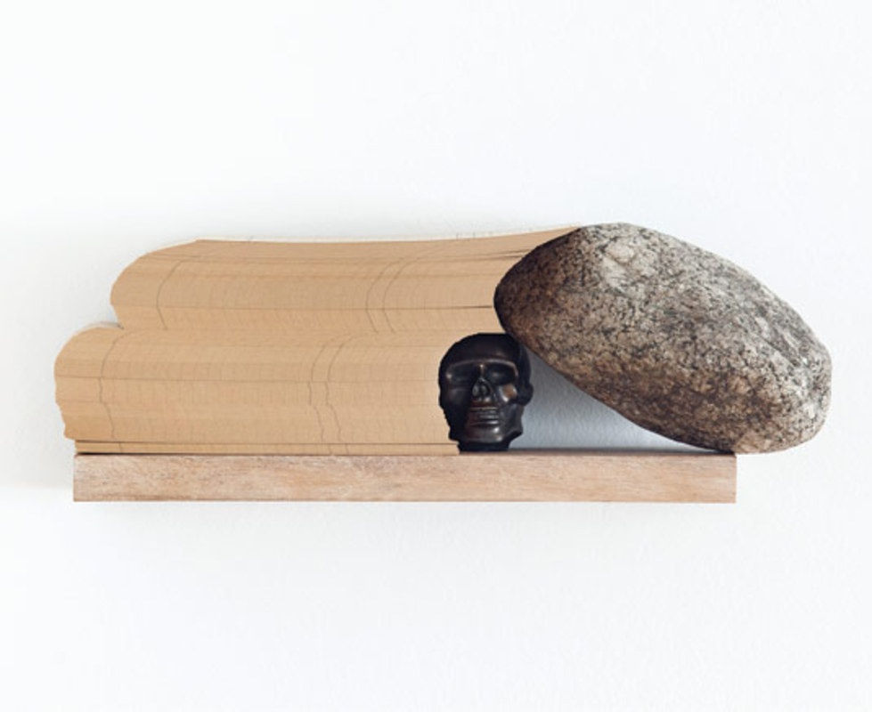 &ldquo;Caveirinha&rdquo; (da S&eacute;rie Objetos Prateleira), 2010