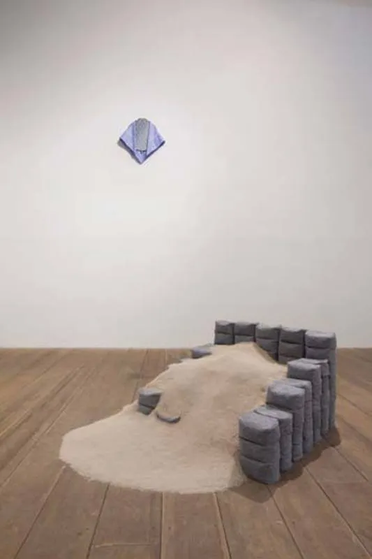 DEBORA BOLSONI: DENTRO FORA