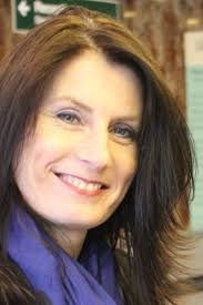 Joanne Hannah (Chair) Joanne Hannah was appointed as Director of Resources and Planning of RBGE (Royal Botanic Garden Edinburgh) in January 2021. Previously Joanne has worked as a director, executive advisor, head of commercial services and change and organisational development consultant in professional and higher education institutions across the UK, and in senior management roles within the hospitality and leisure sectors in Hong Kong. She is a Fellow of the Royal Society of Arts, Commerce and Manufactures and Fellow of the Chartered Management Institute, and holds an MBA in International Business Management. She joined the Edinburgh Printmakers Board as Chair in January 2026.