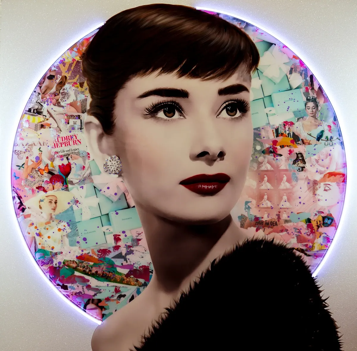 Audrey 5744 With Neon 72X72